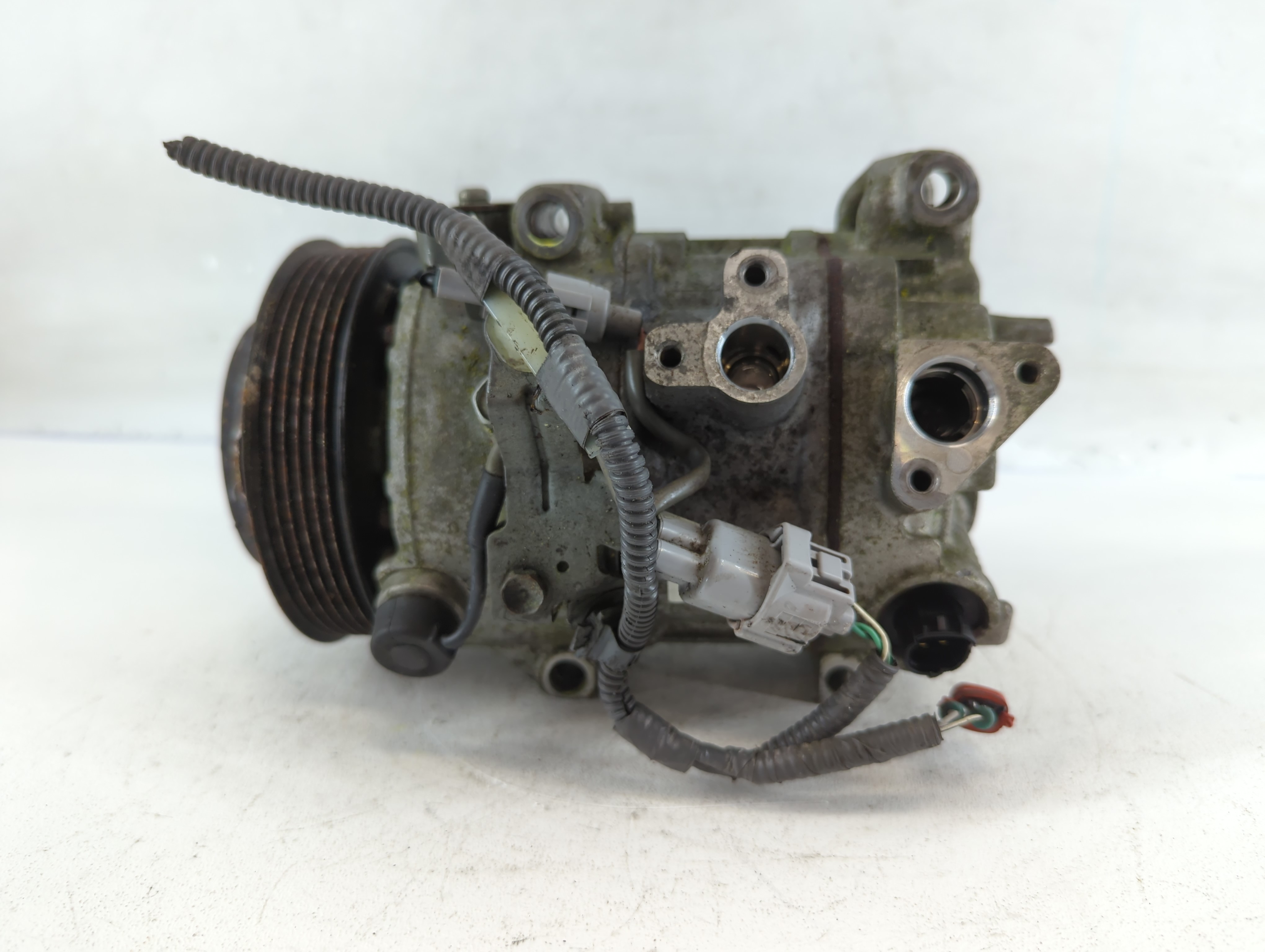 2016-2018 Toyota Rav4 Air Conditioning A/c Ac Compressor Oem 826119 - Oemusedautoparts1.com