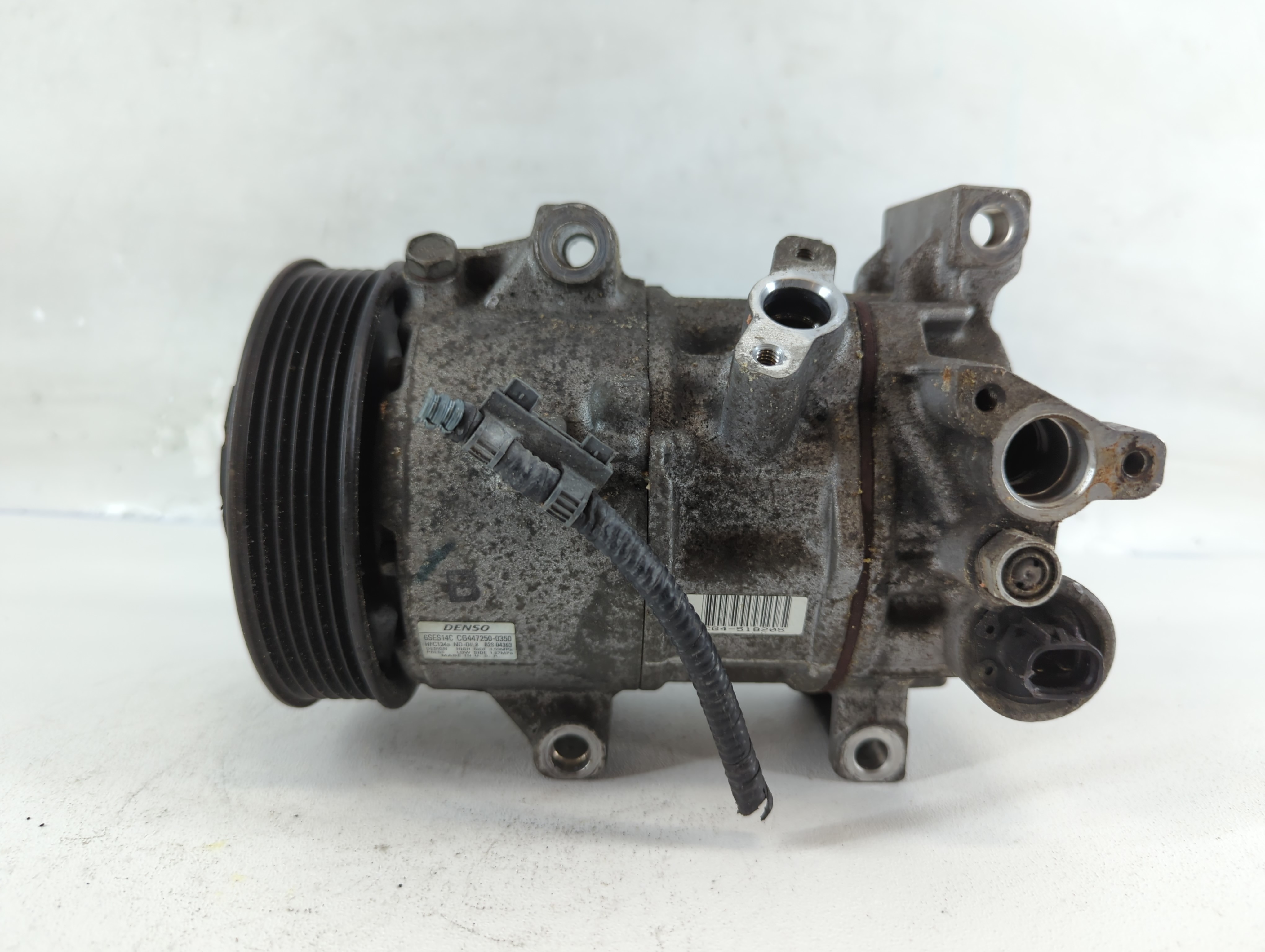 Picture of 2014-2019 Toyota Corolla Air Conditioning A/c Ac Compressor Oem 826124