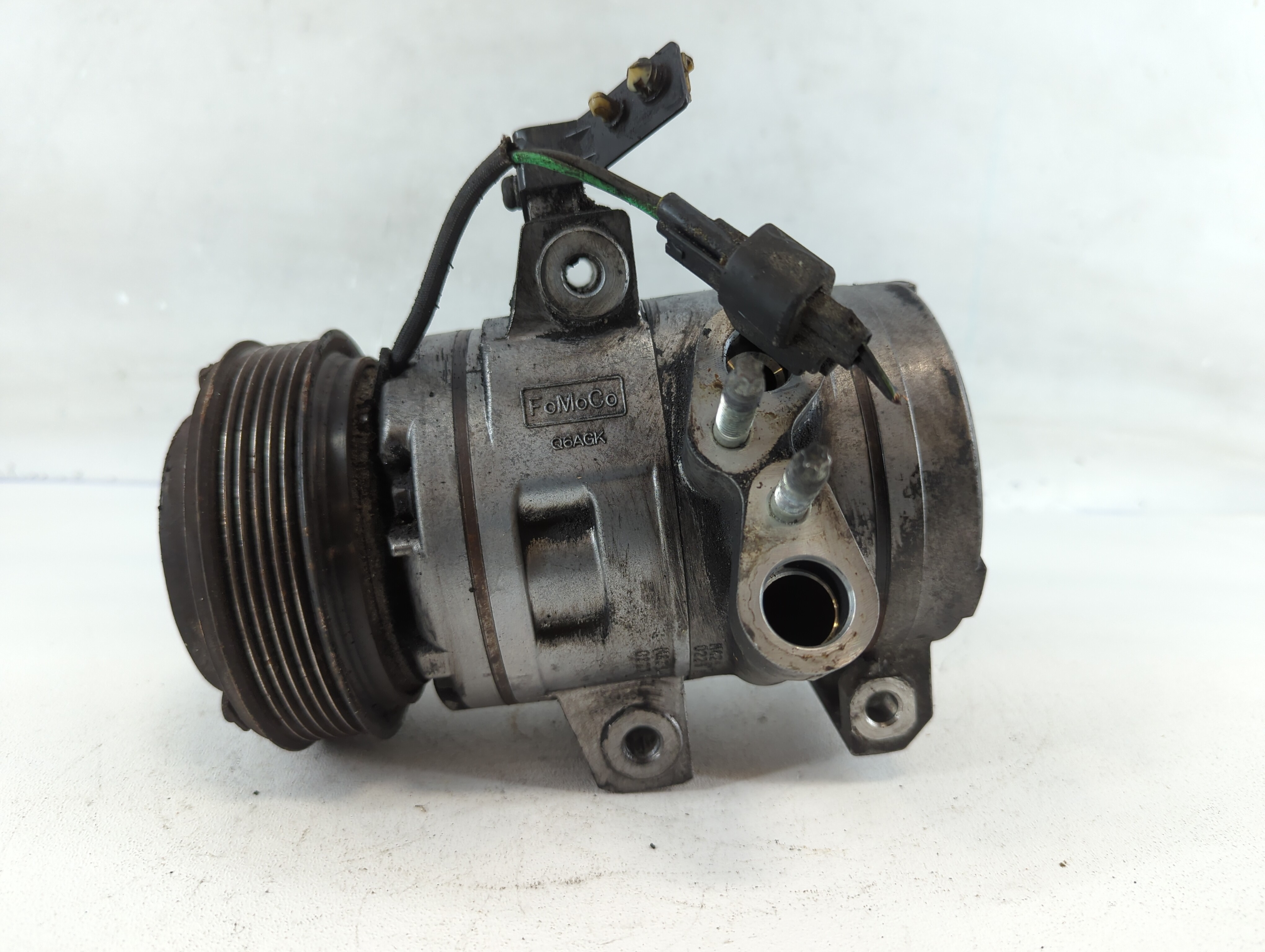 2008-2011 Ford Focus Air Conditioning A/c Ac Compressor Oem 826153 - Oemusedautoparts1.com