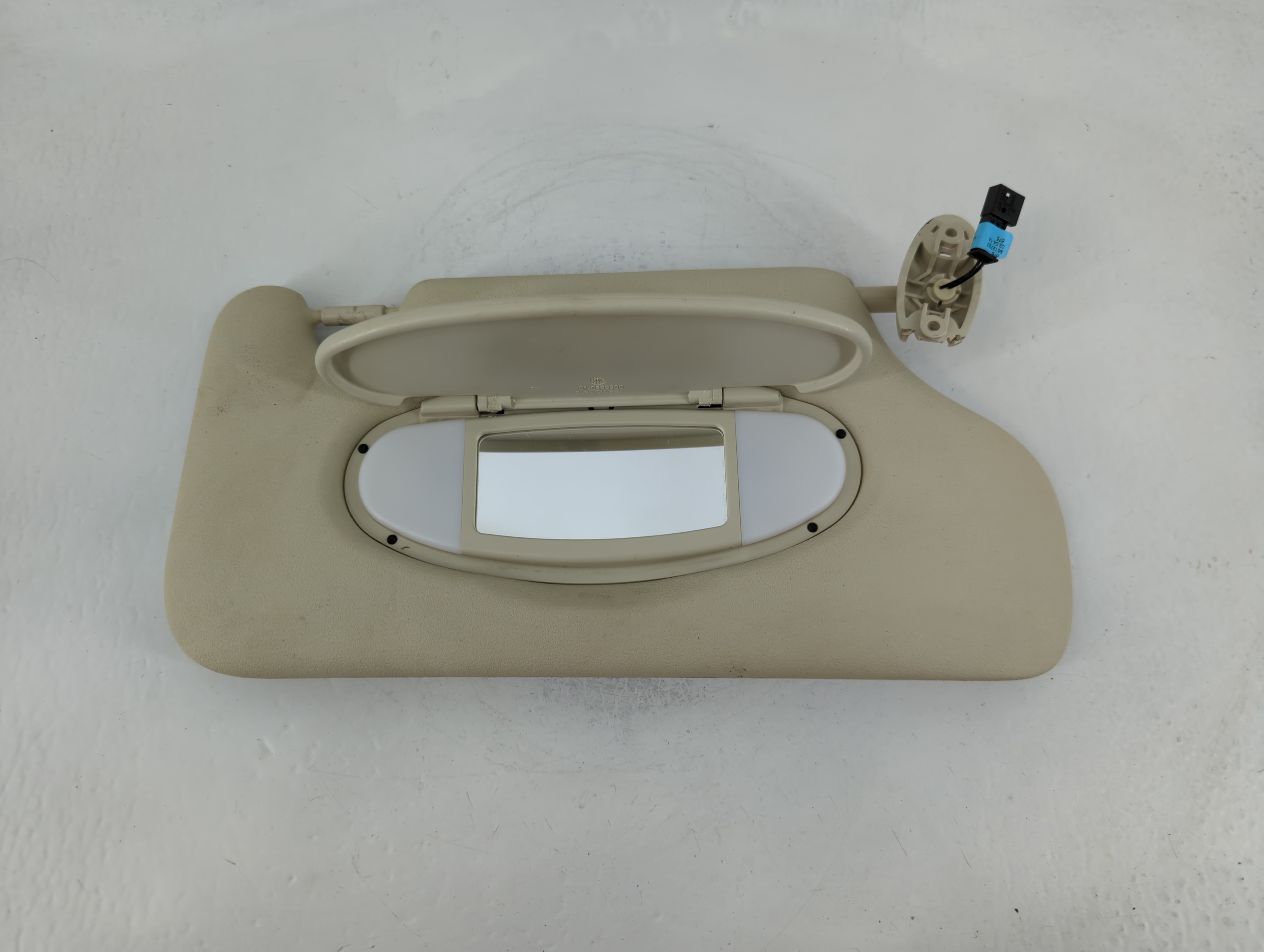 2011 Mini Cooper Countryman Passenger Sun Visor Mirror Right Sunvisor 826341 - Oemusedautoparts1.com
