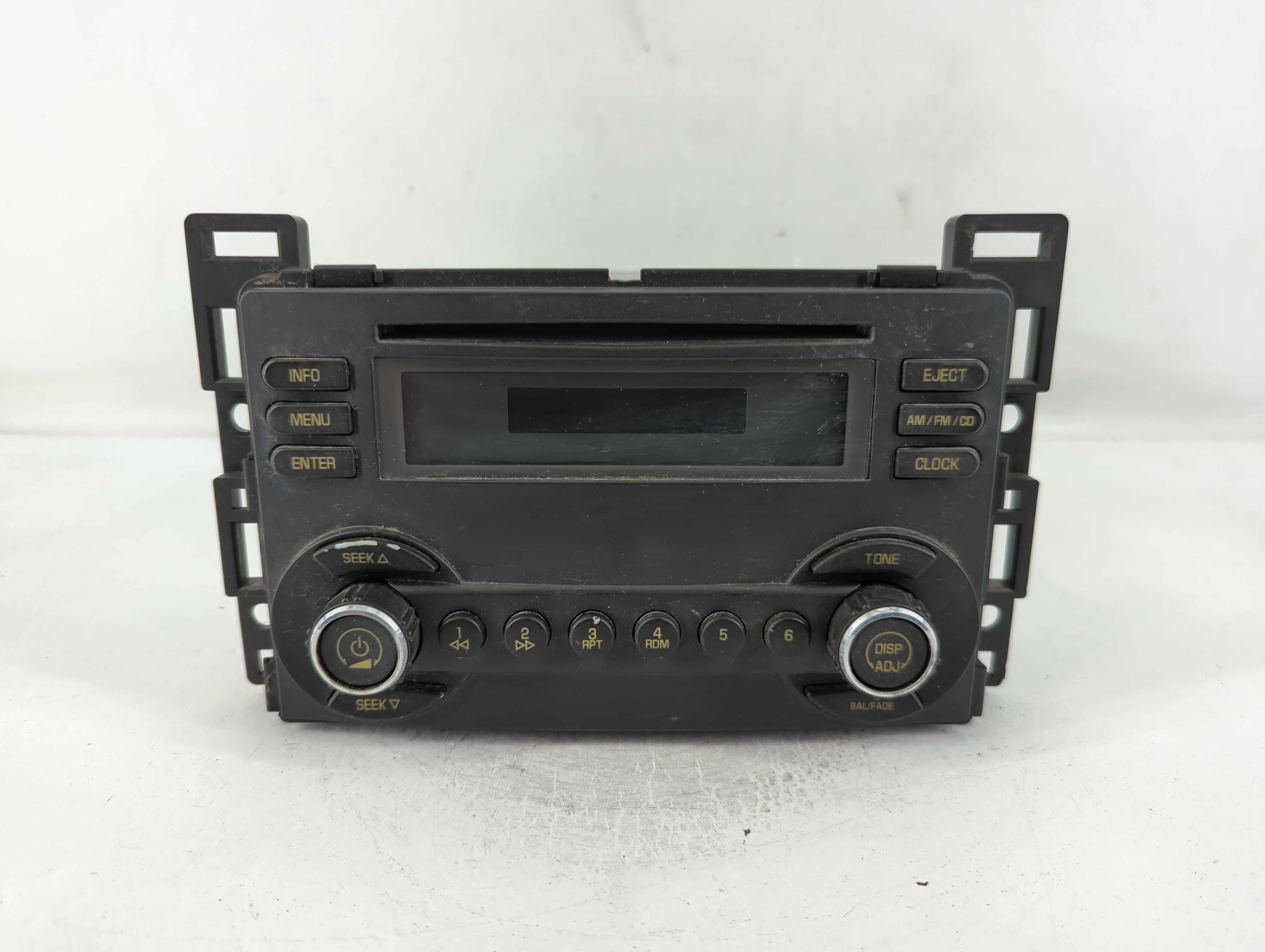 2006-2007 Pontiac G6 Am Fm Cd Player Radio Receiver 826442 - Oemusedautoparts1.com