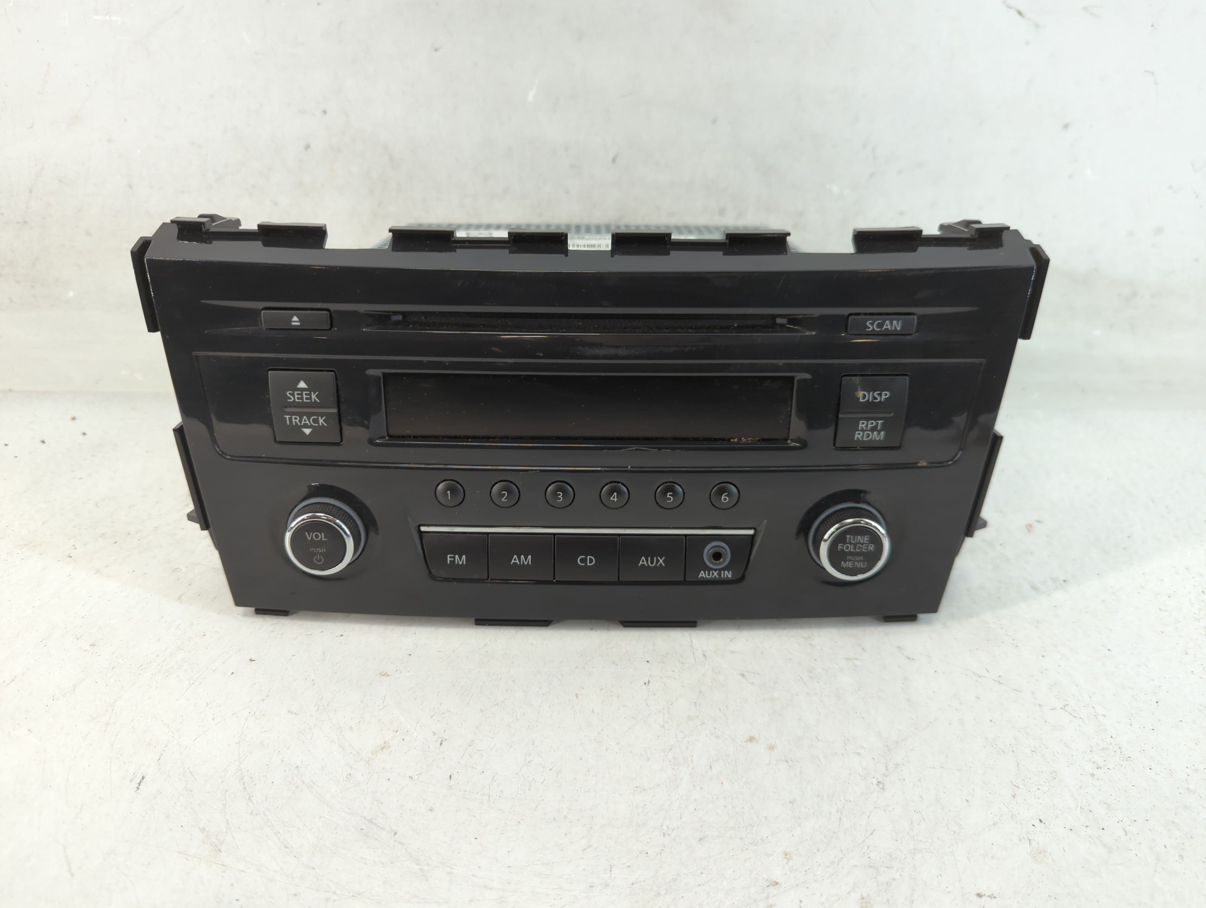 2013-2015 Nissan Altima Am Fm Cd Player Radio Receiver 826473 - Oemusedautoparts1.com
