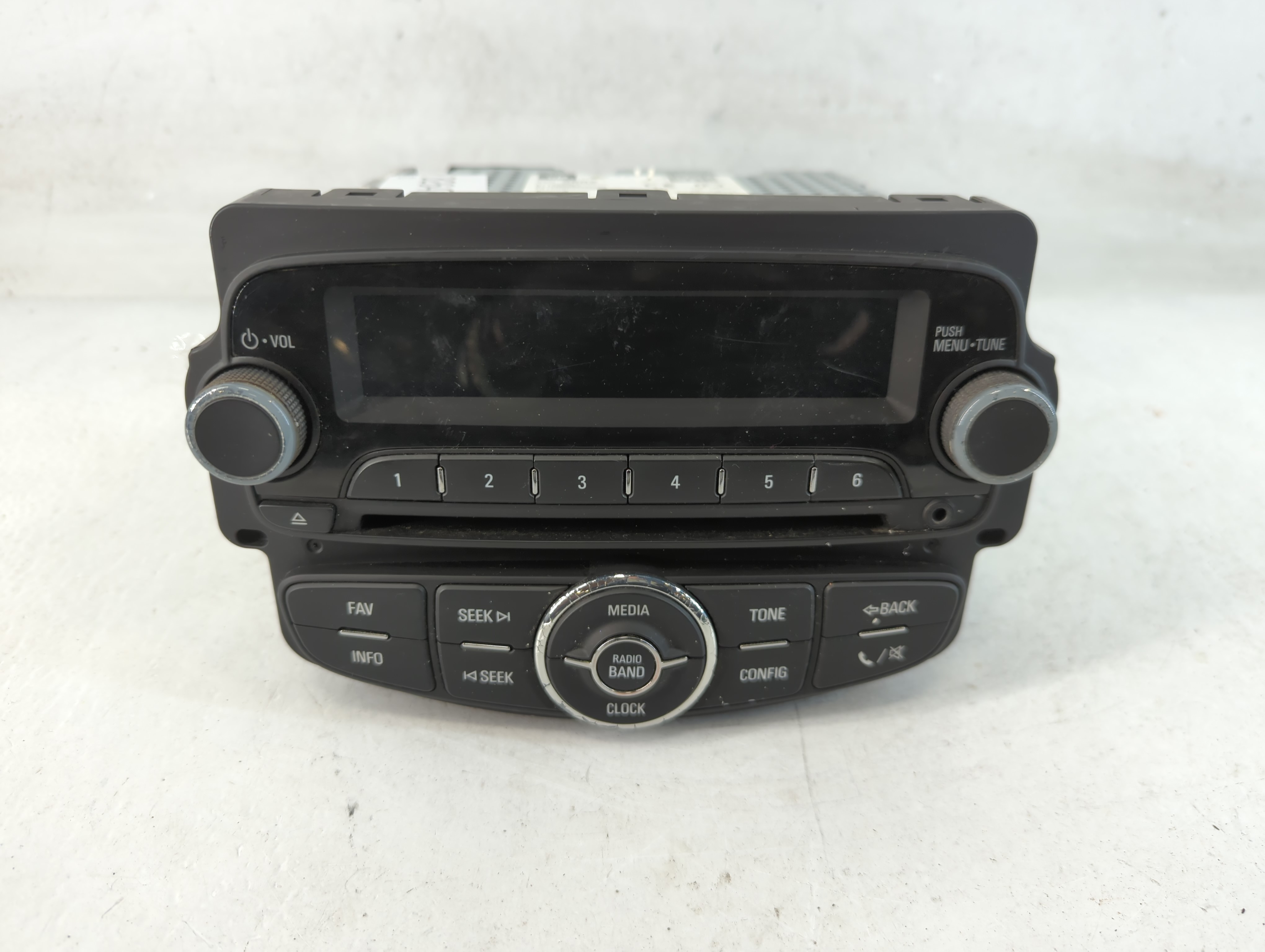 Picture of Chevrolet Sonic Am Fm Cd Player Radio Receiver 826478