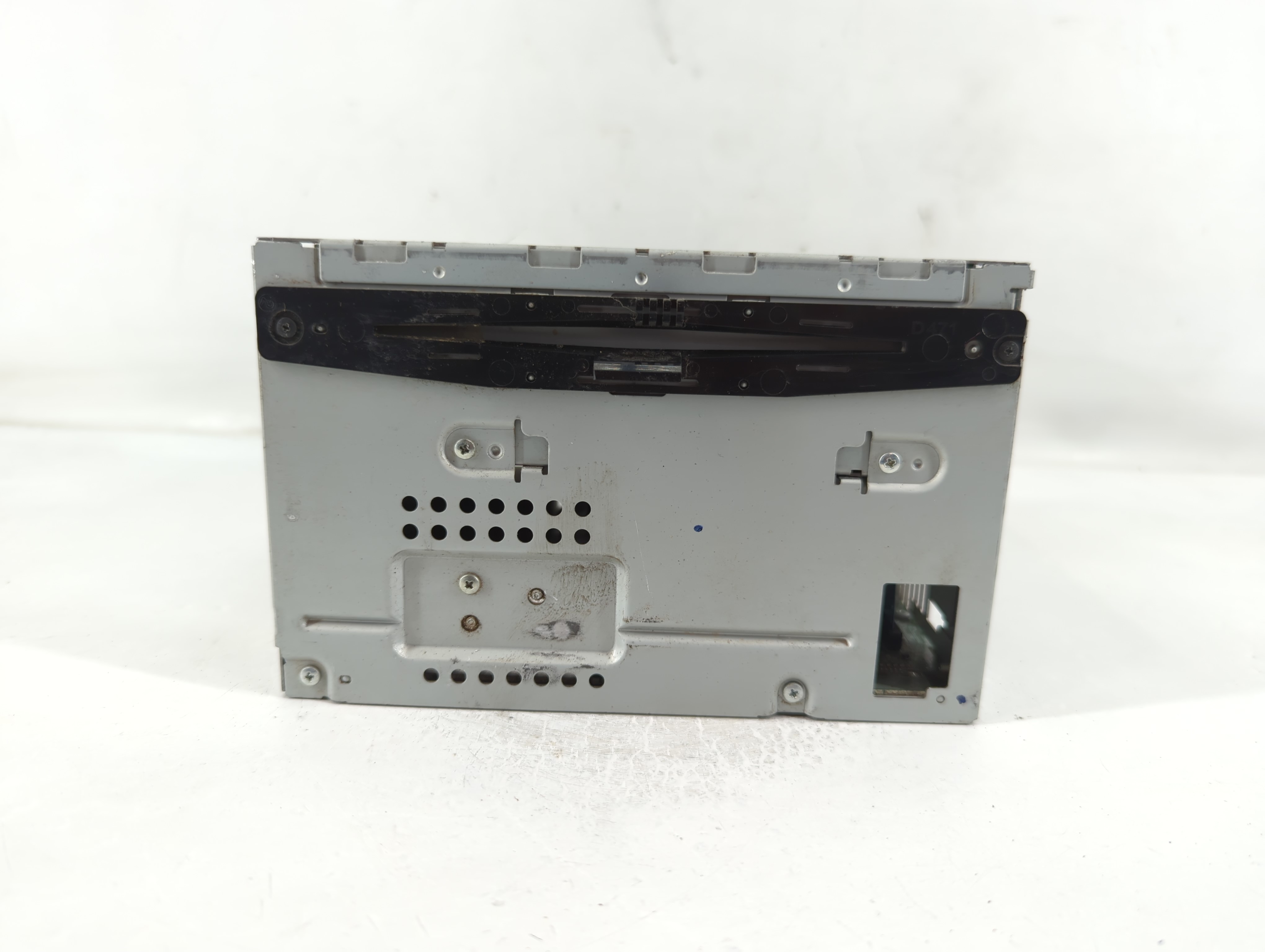 2009-2009 Ford Flex Am Fm Cd Player Radio Receiver 826534 - Oemusedautoparts1.com