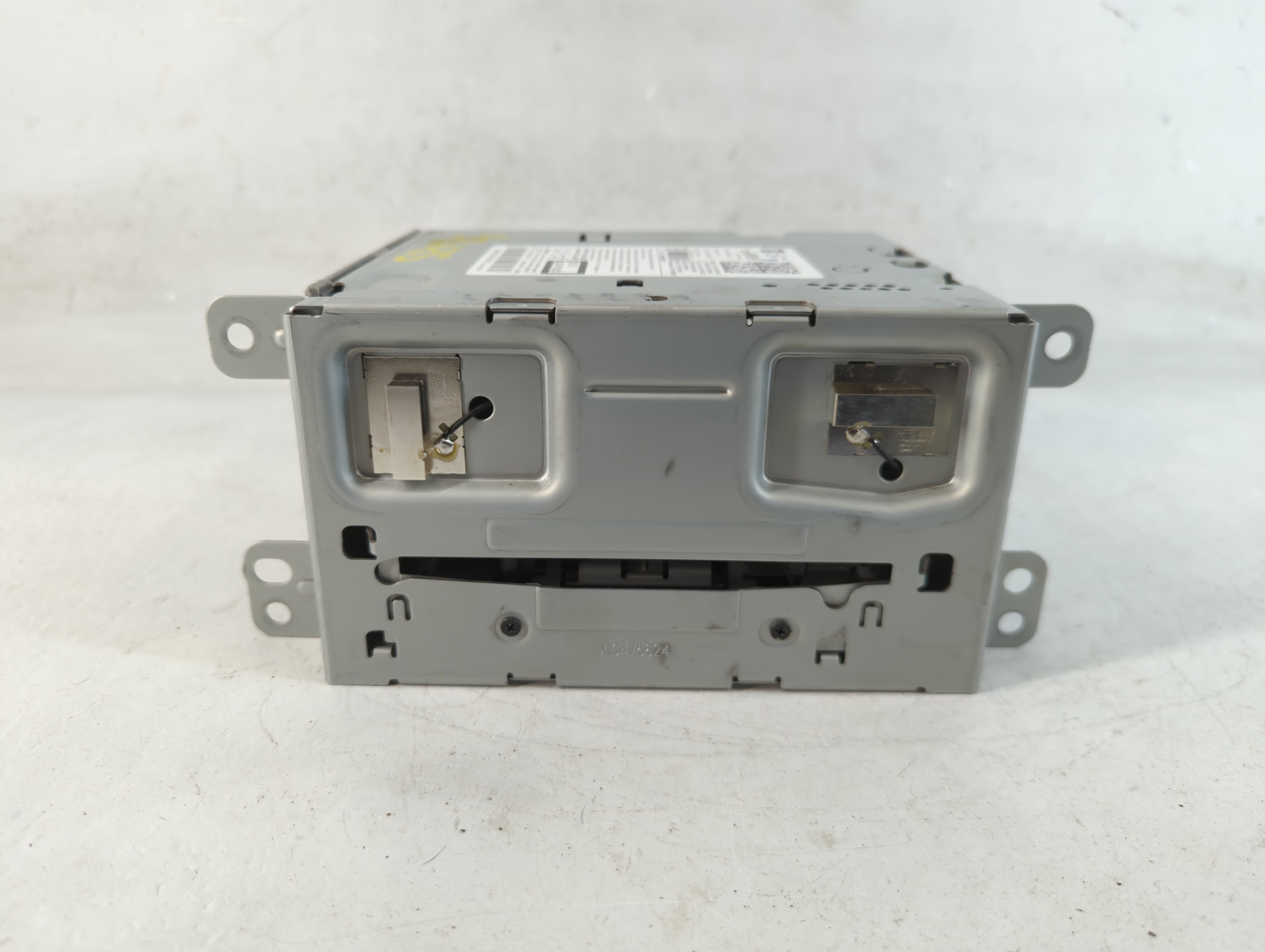 2014-2016 Chevrolet Malibu Am Fm Cd Player Radio Receiver 826544 - Oemusedautoparts1.com