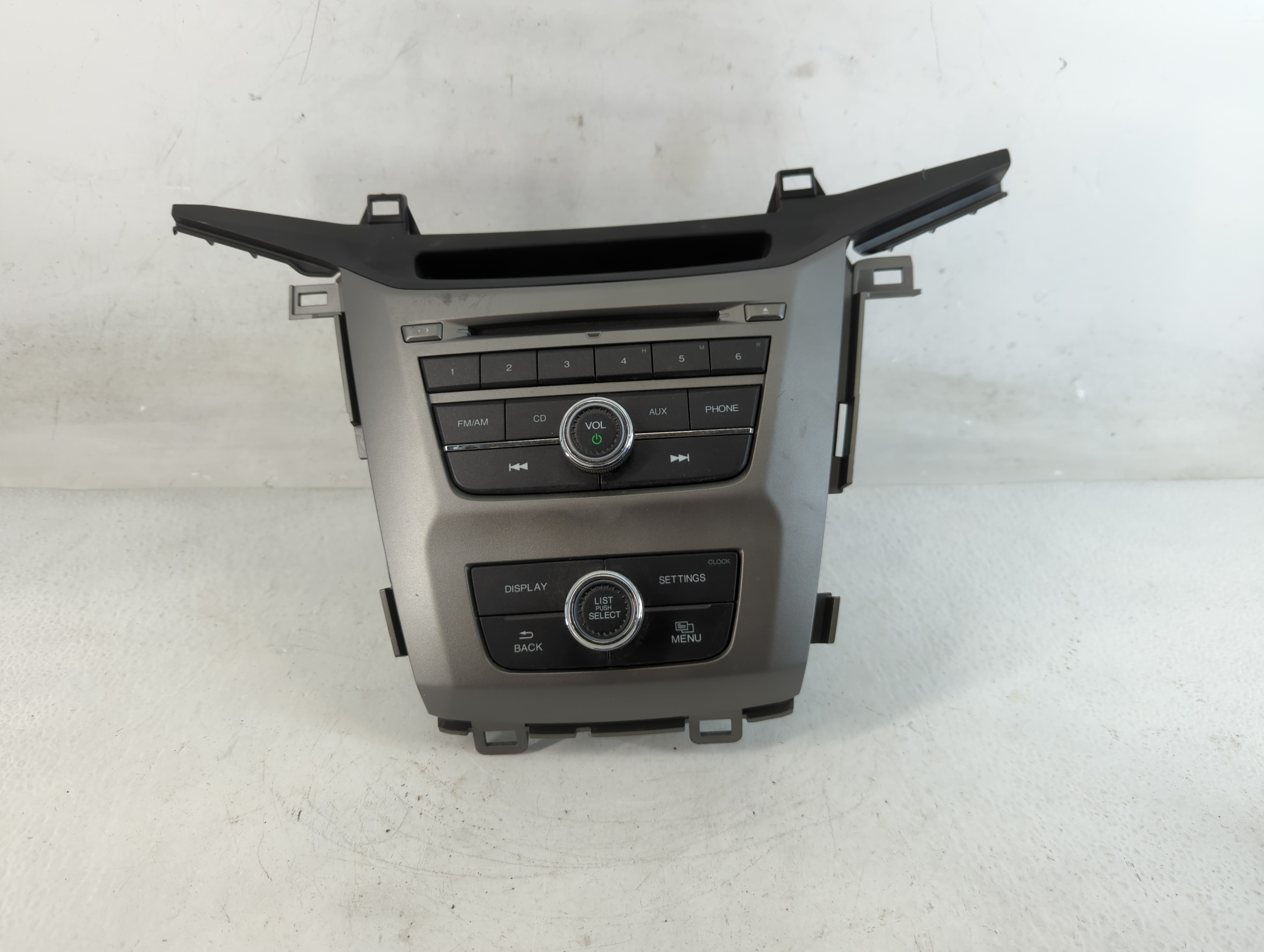 2003-2004 Honda Odyssey Am Fm Cd Player Radio Receiver 826571 - Oemusedautoparts1.com