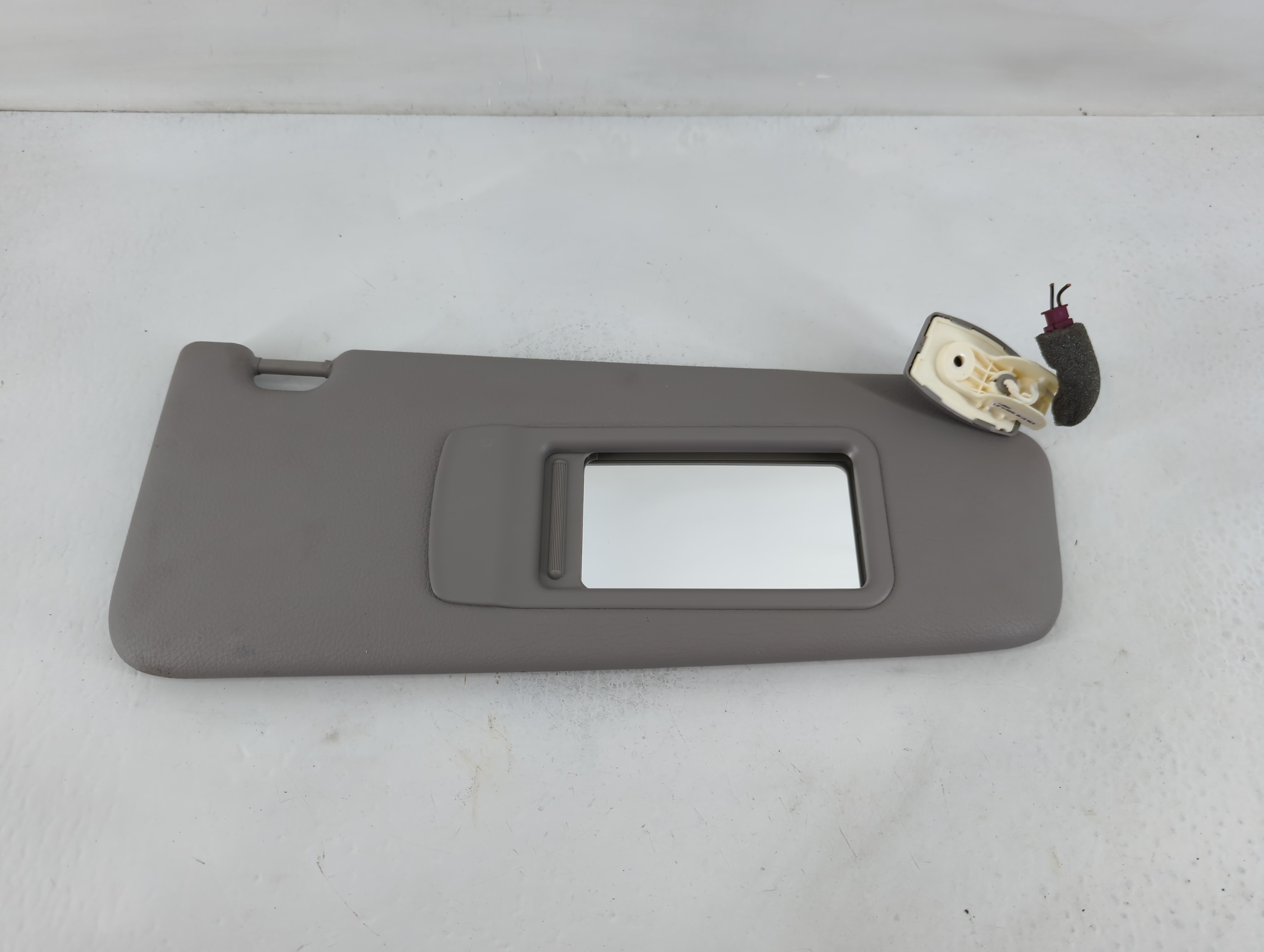 Picture of 2011-2016 Bmw 528i Passenger Sun Visor Mirror Right Sunvisor Grey 826588