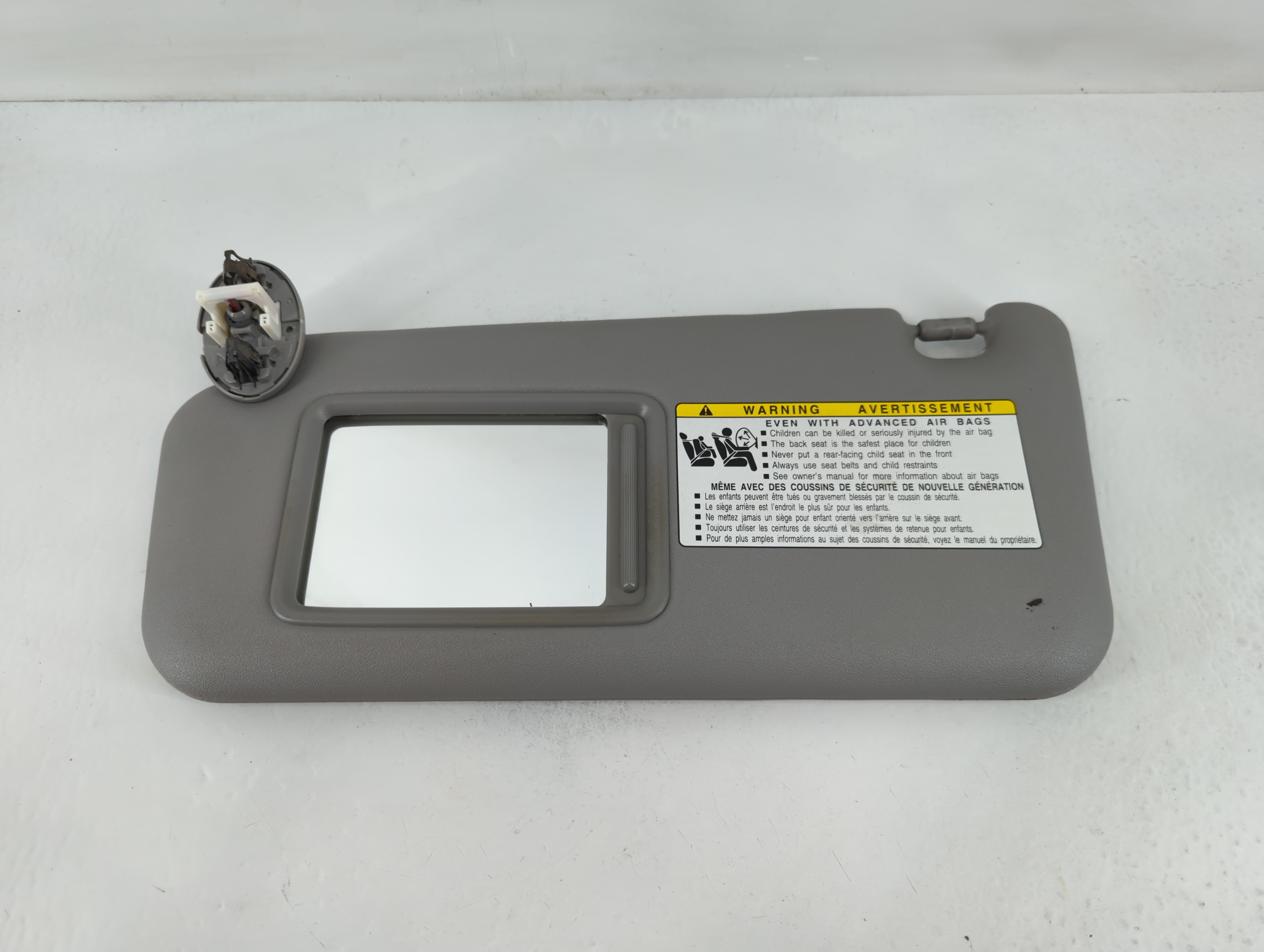 2006-2009 Toyota Rav4 Driver Sun Visor Mirror Left Sunvisor Grey 826633 - Oemusedautoparts1.com