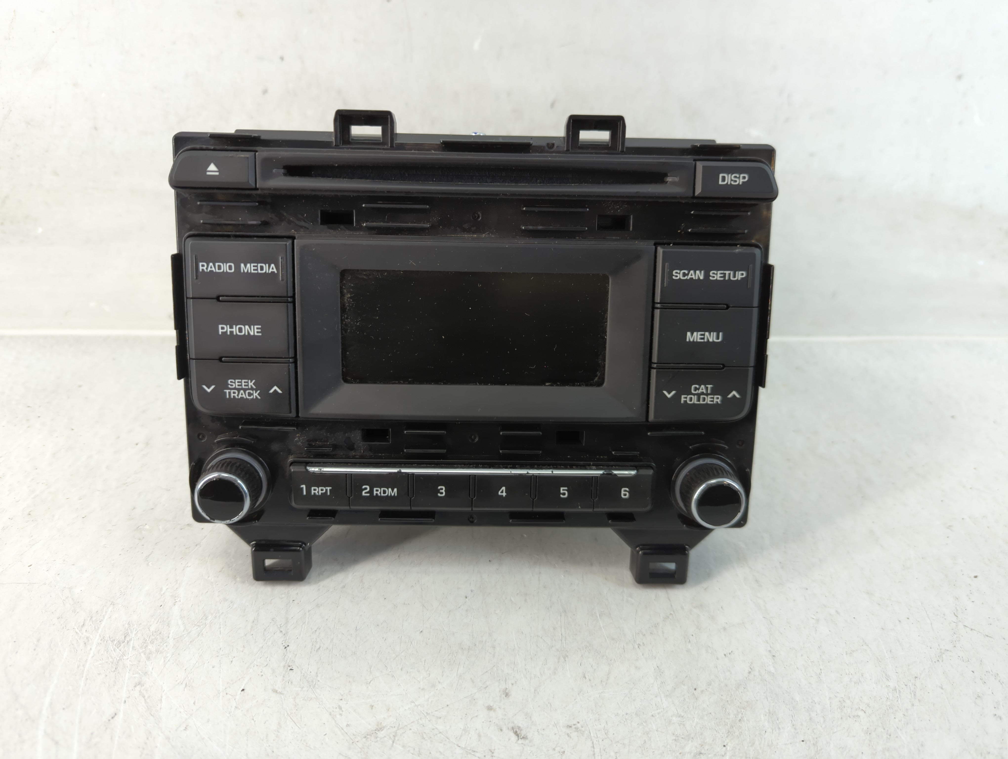 2016-2017 Hyundai Sonata Am Fm Cd Player Radio Receiver 826664 - Oemusedautoparts1.com