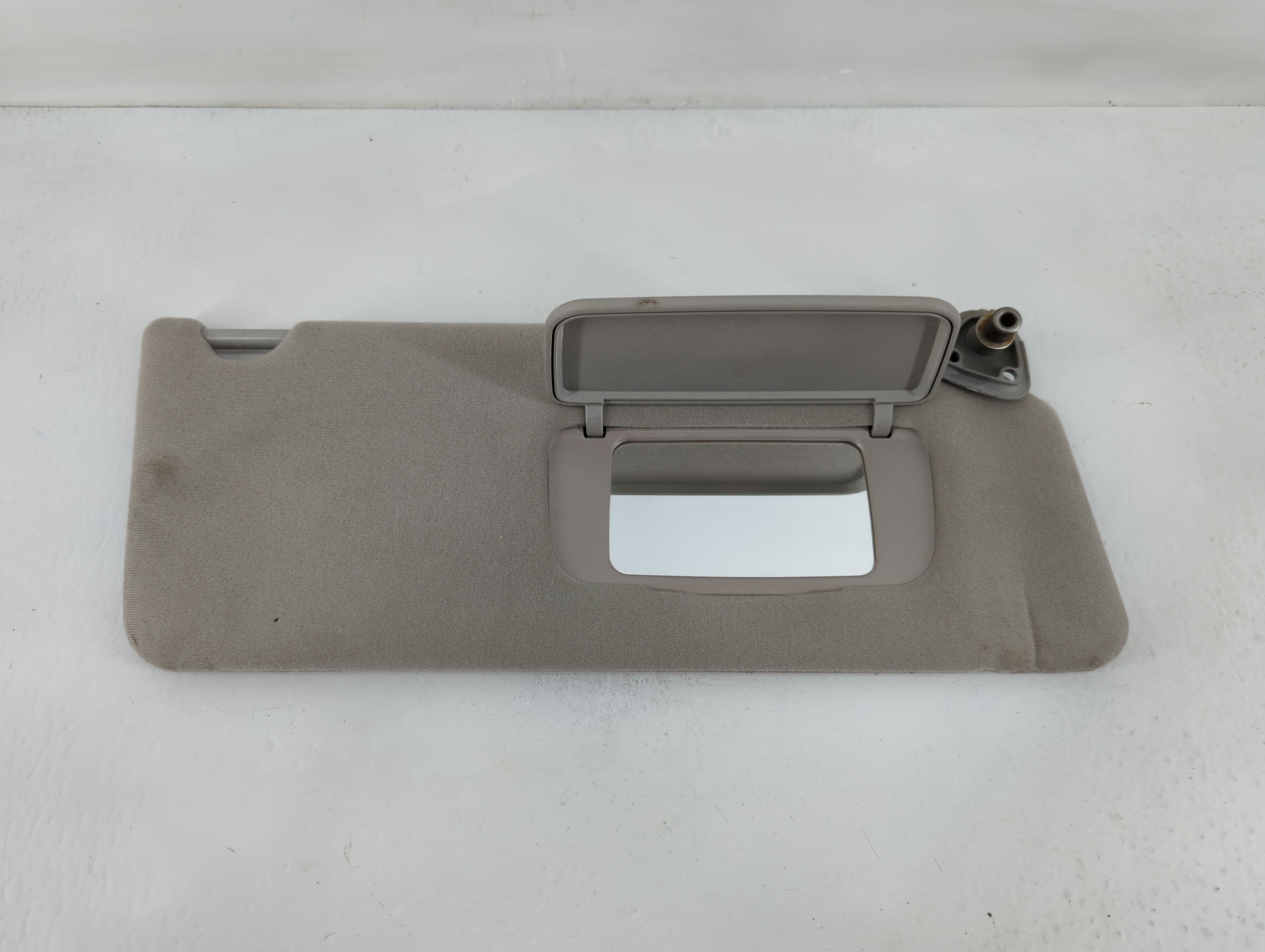2005-2006 Toyota Camry Passenger Sun Visor Mirror Right Sunvisor Grey 826708 - Oemusedautoparts1.com