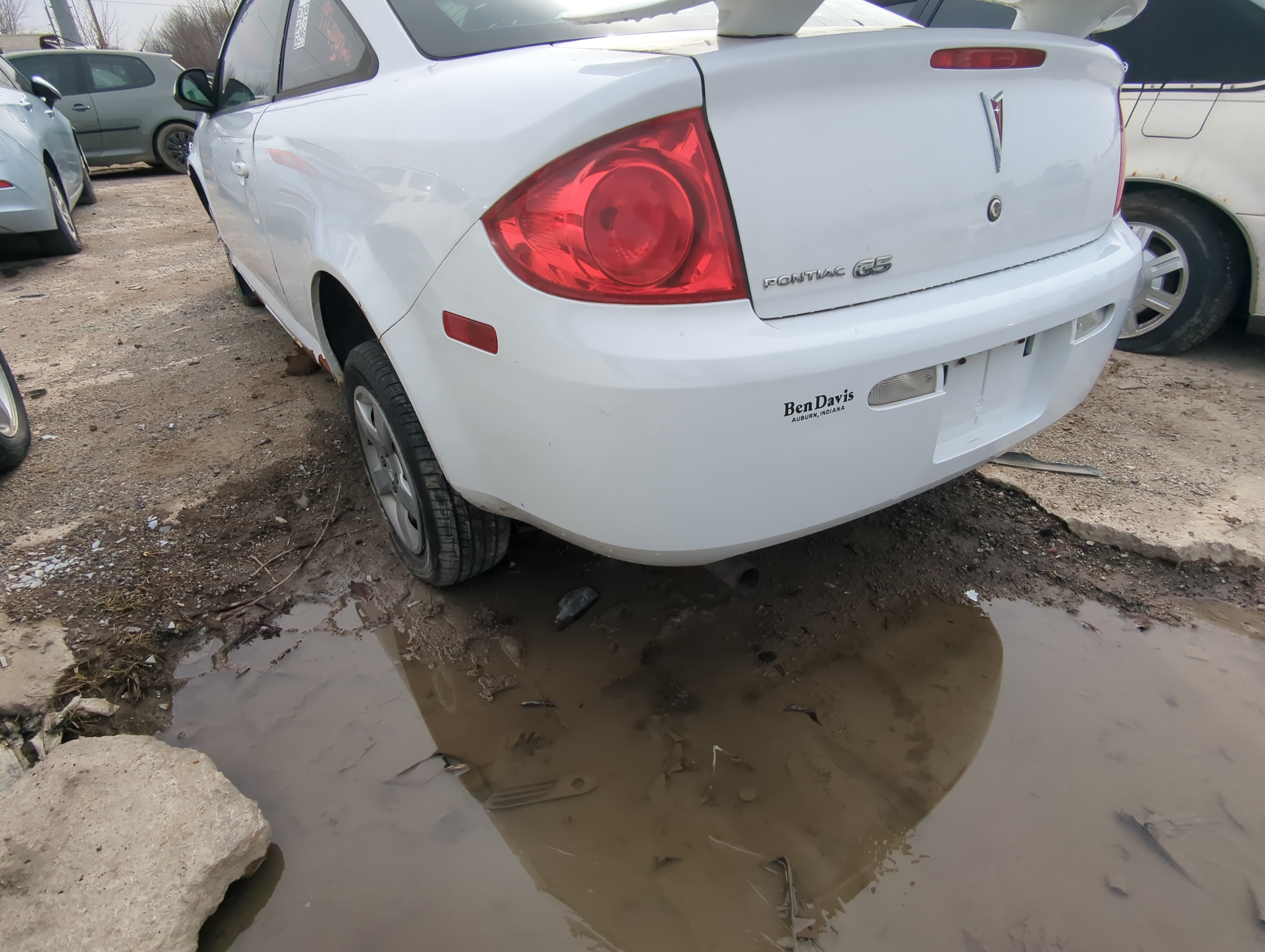 Picture of 2007-2010 Pontiac G5 Rear Bumper Assembly Oem 826768