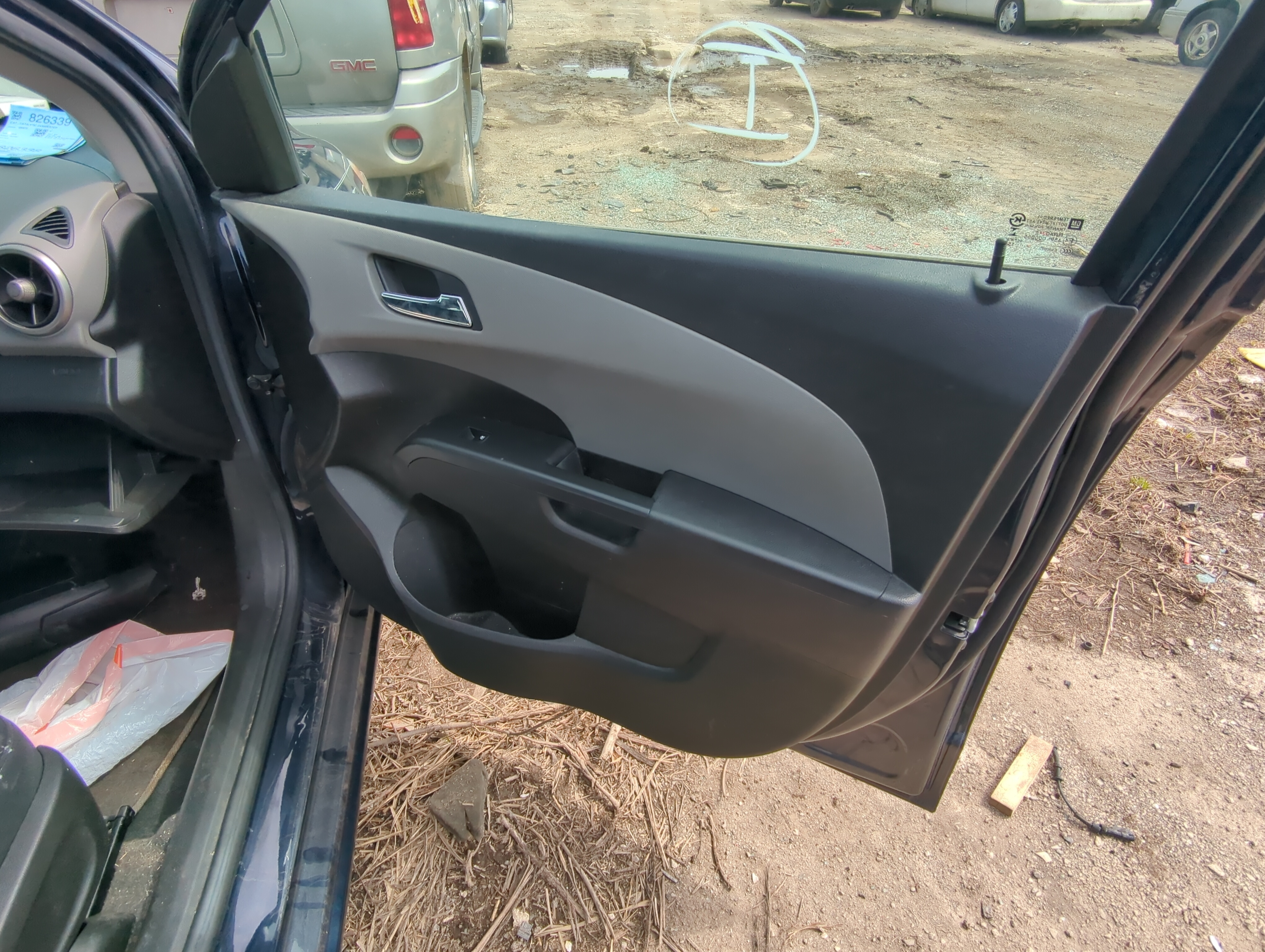 Picture of 2015 Chevrolet Sonic Front Right Passenger Interior Door Panel Trim 827317
