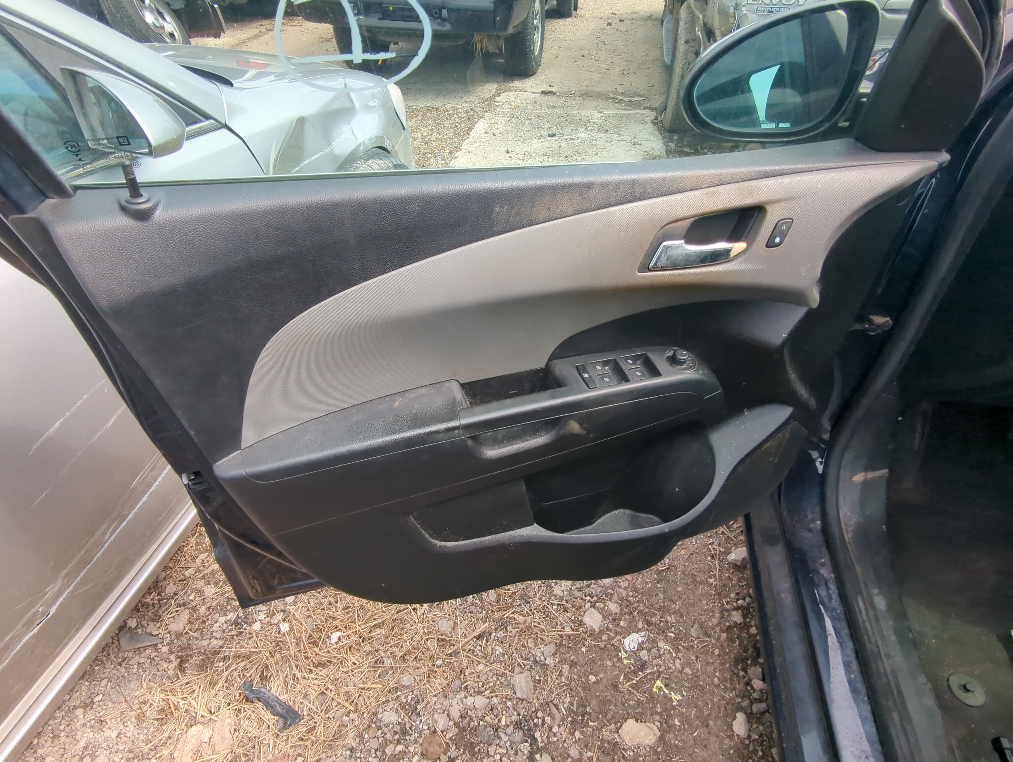 Picture of 2015 Chevrolet Sonic Front Left Driver Interior Door Panel Trim 827318