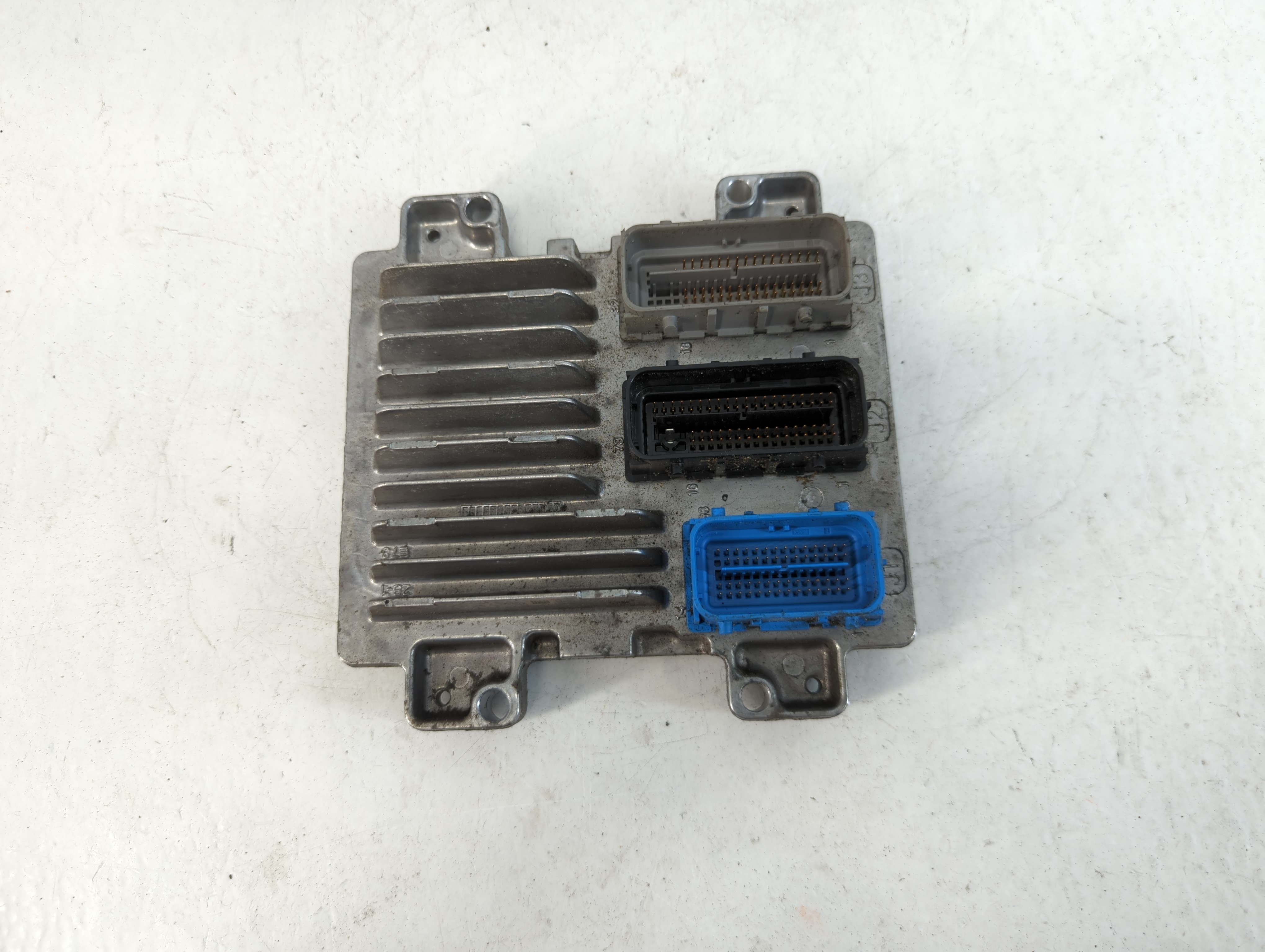 2011-2011 Chevrolet Cruze Engine Control Computer Ecu Pcm Ecm Pcu Oem 827457 - Oemusedautoparts1.com