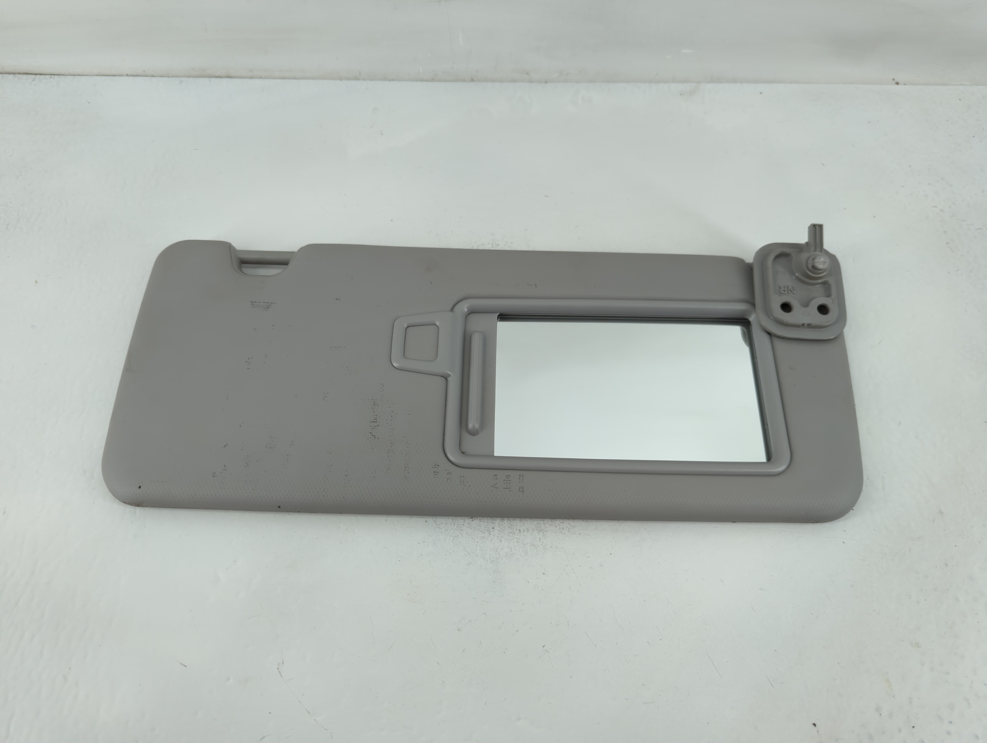 2016-2021 Hyundai Tucson Passenger Sun Visor Mirror Right Sunvisor Grey 827473 - Oemusedautoparts1.com