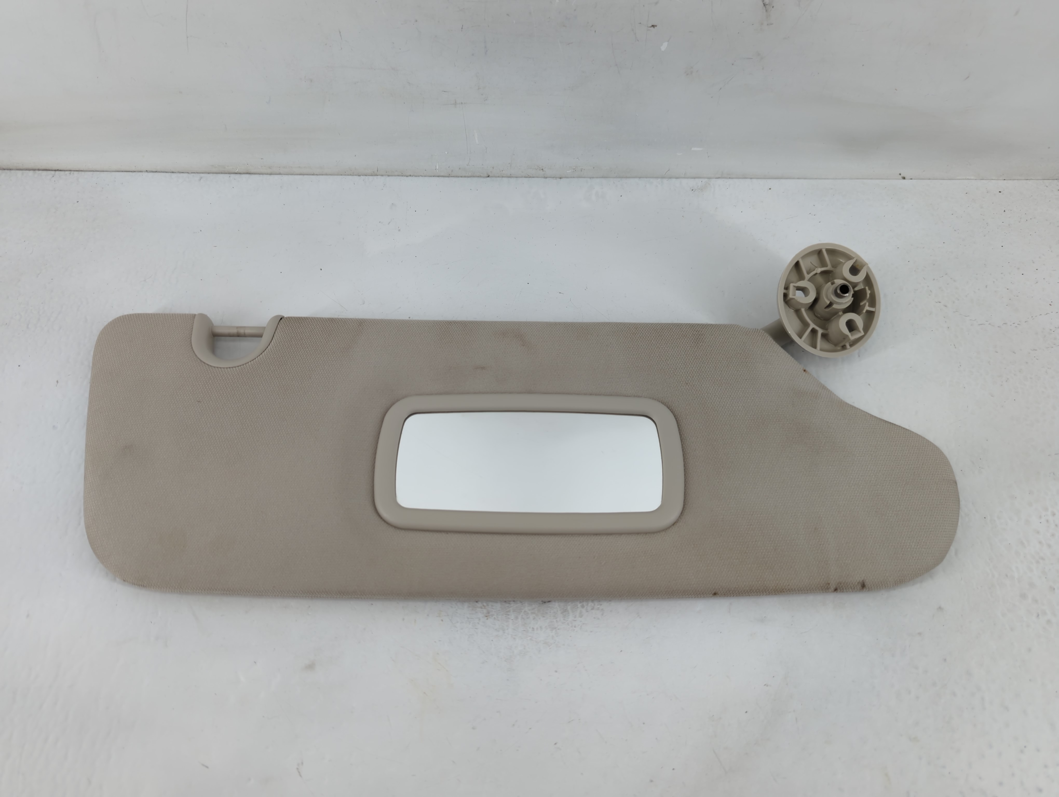 Picture of Dodge Caravan Passenger Sun Visor Mirror Right Sunvisor Grey 827491