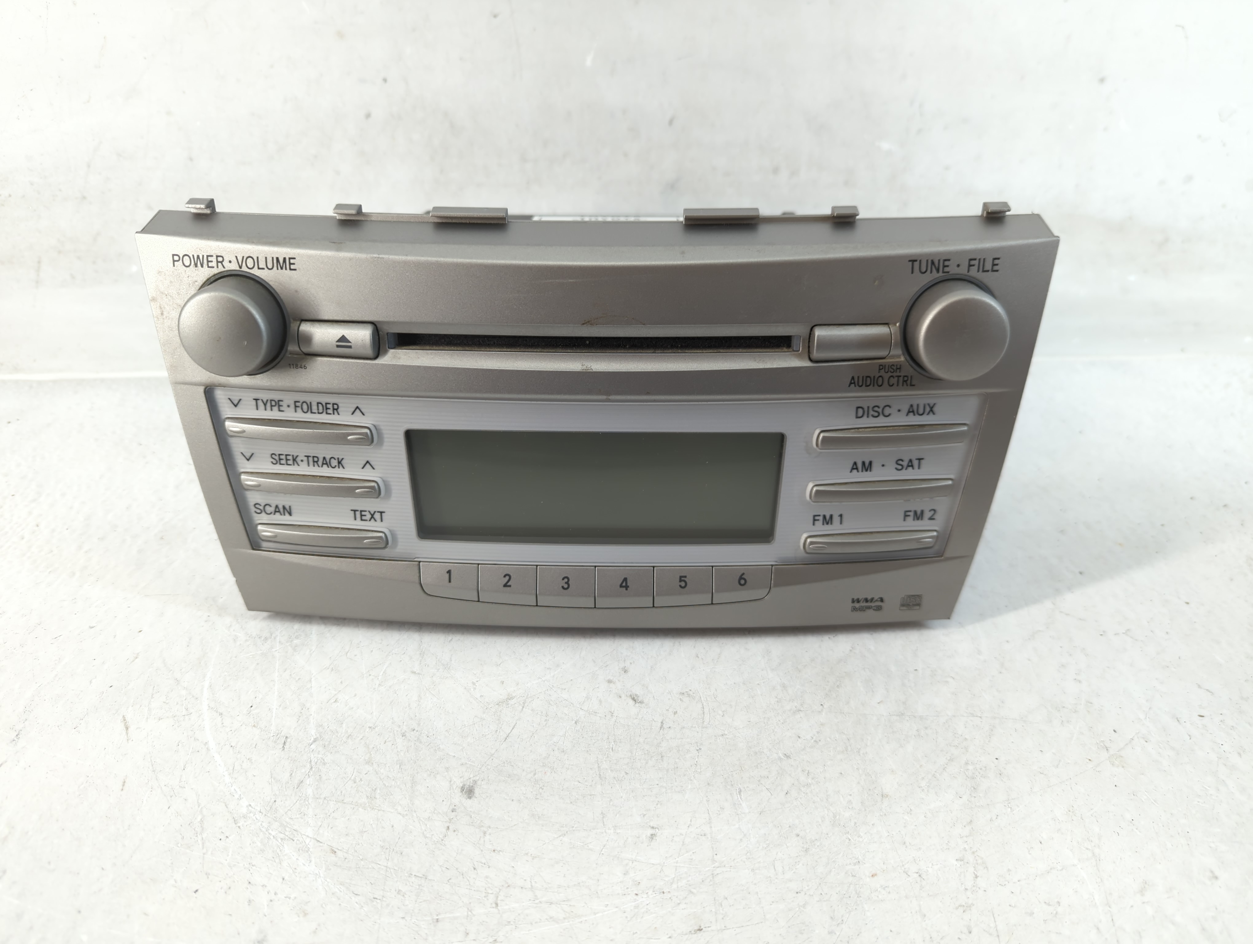 2010-2011 Toyota Camry Am Fm Cd Player Radio Receiver 827533 - Oemusedautoparts1.com