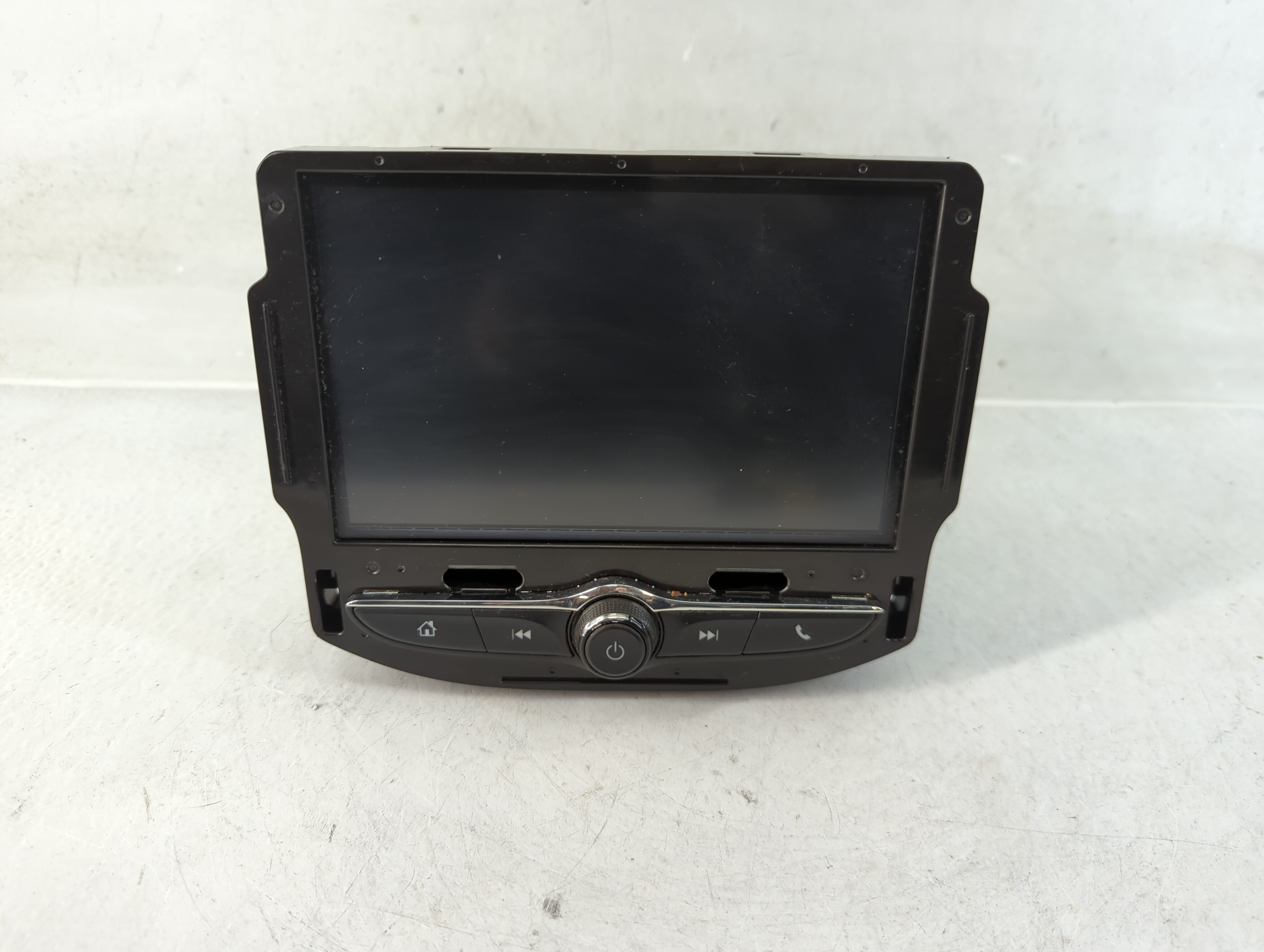 2017-2018 Chevrolet Malibu Am Fm Cd Player Radio Receiver 827542 - Oemusedautoparts1.com