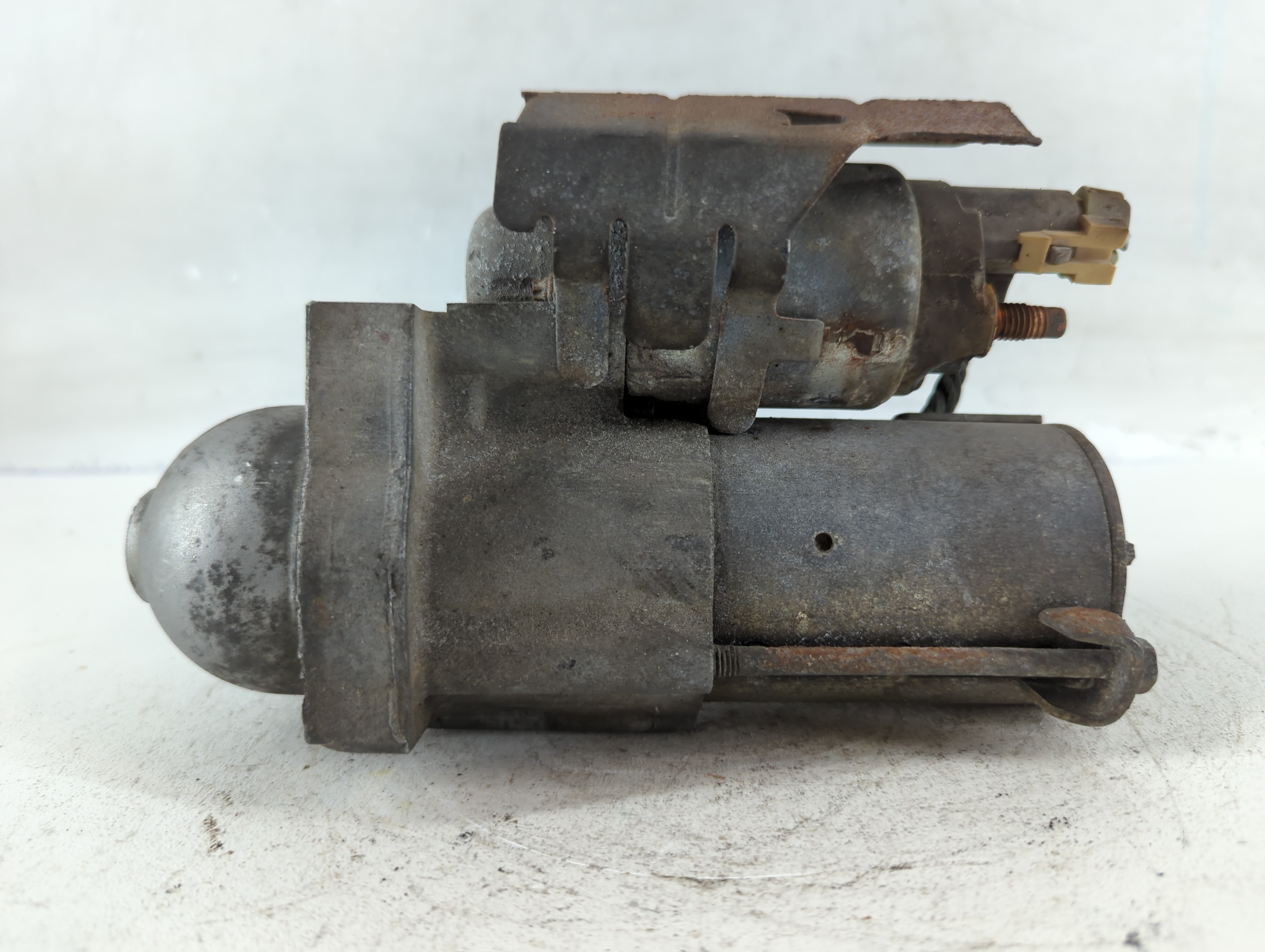 Picture of 2009-2014 Gmc Yukon Xl 1500 Car Starter Motor Solenoid Oem 827863