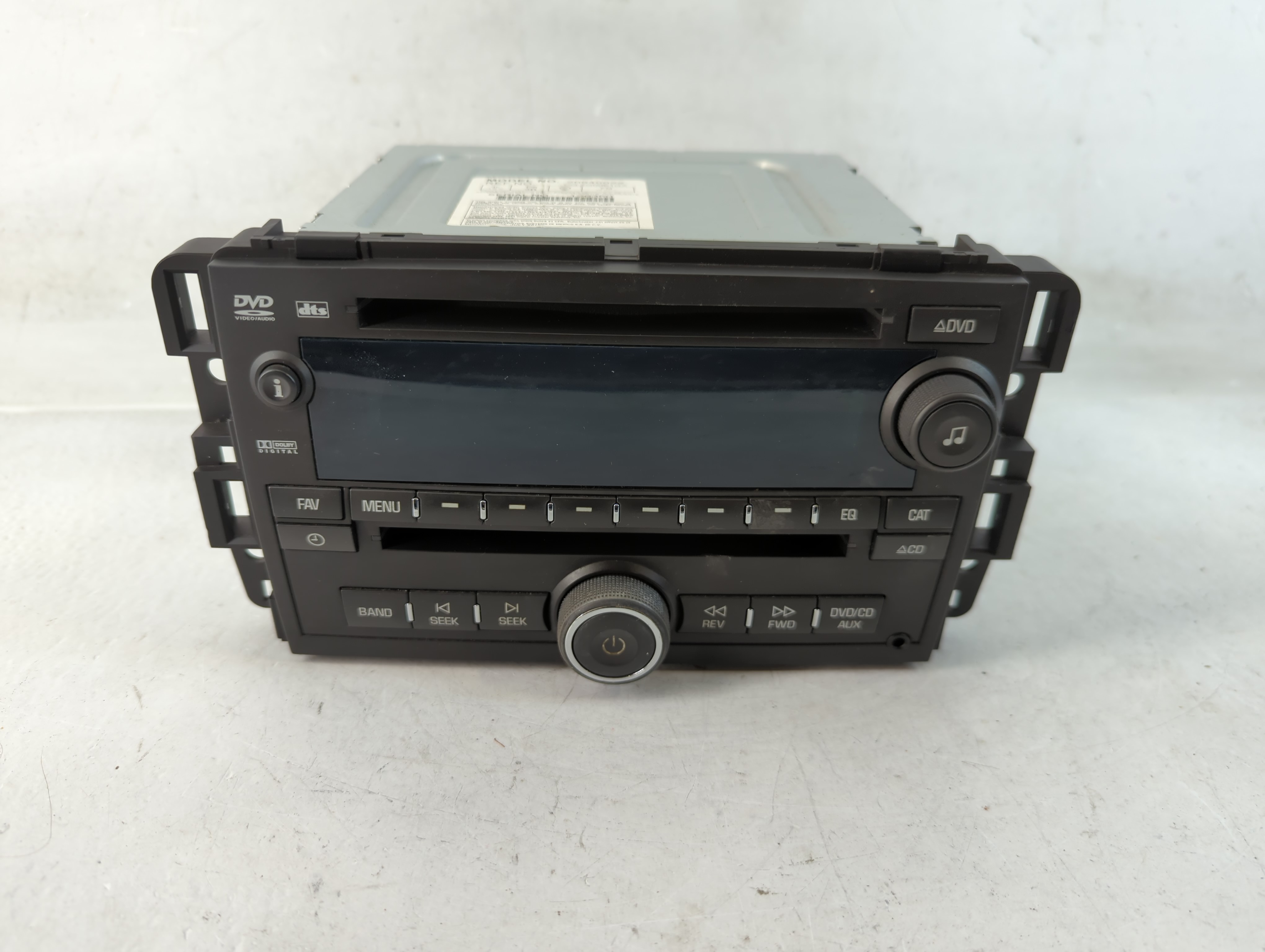 Picture of Chevrolet Traverse Am Fm Cd Player Radio Receiver 827932