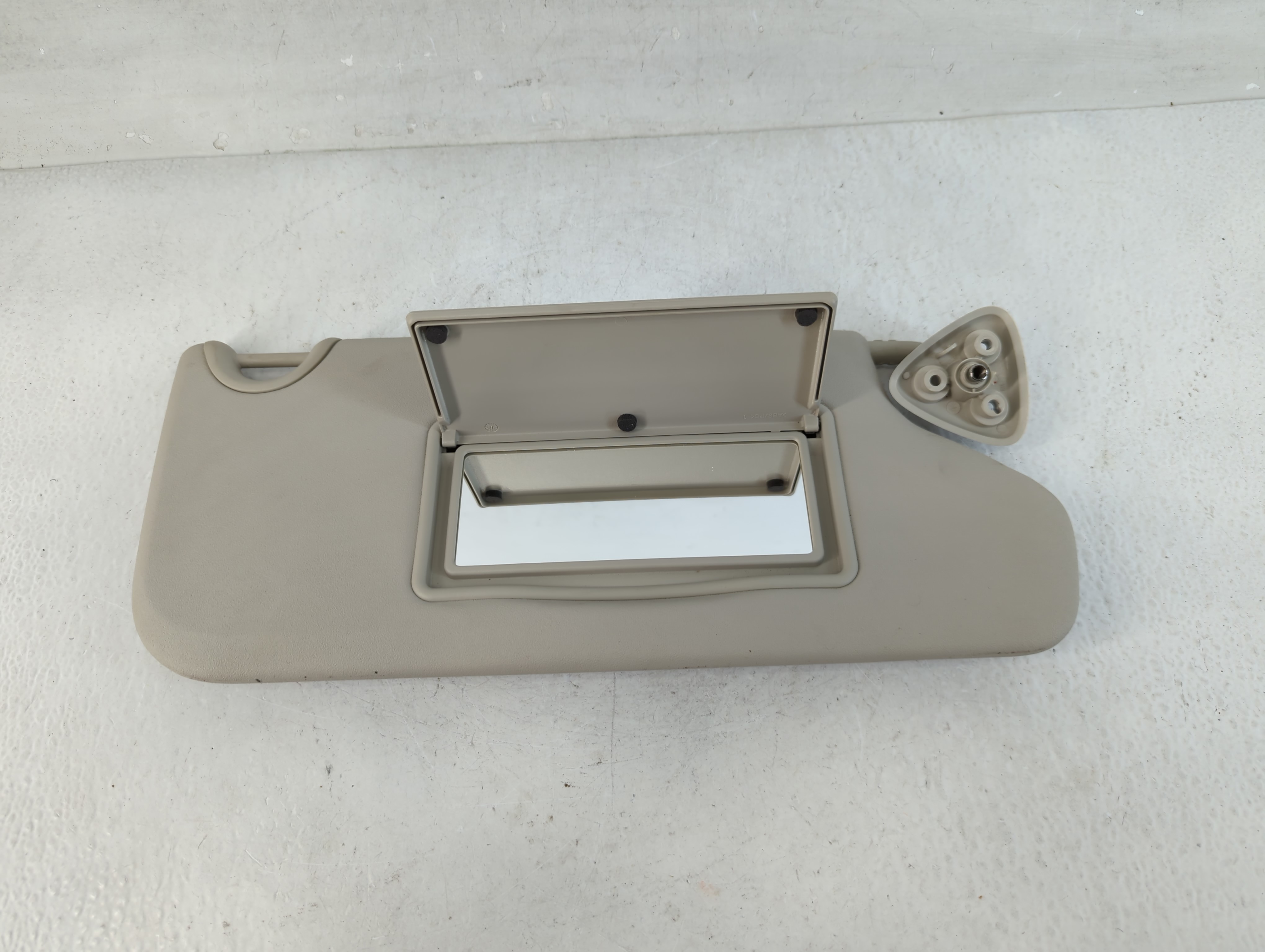 2011-2020 Dodge Journey Passenger Sun Visor Mirror Right Sunvisor Beige 828007 - Oemusedautoparts1.com