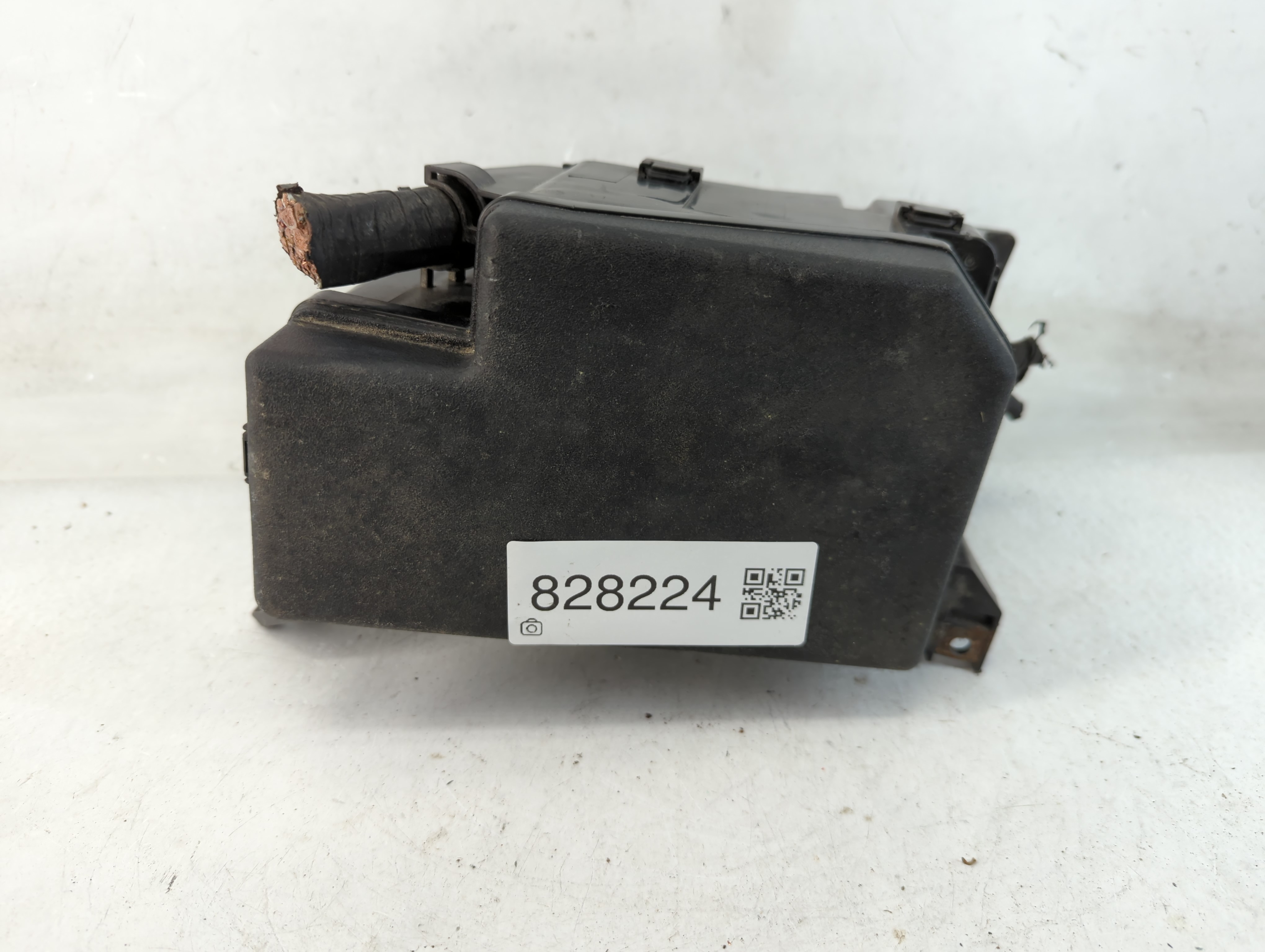 2006-2012 Toyota Rav4 Fusebox Fuse Box Relay Module 82662-0r010 828224 - Oemusedautoparts1.com