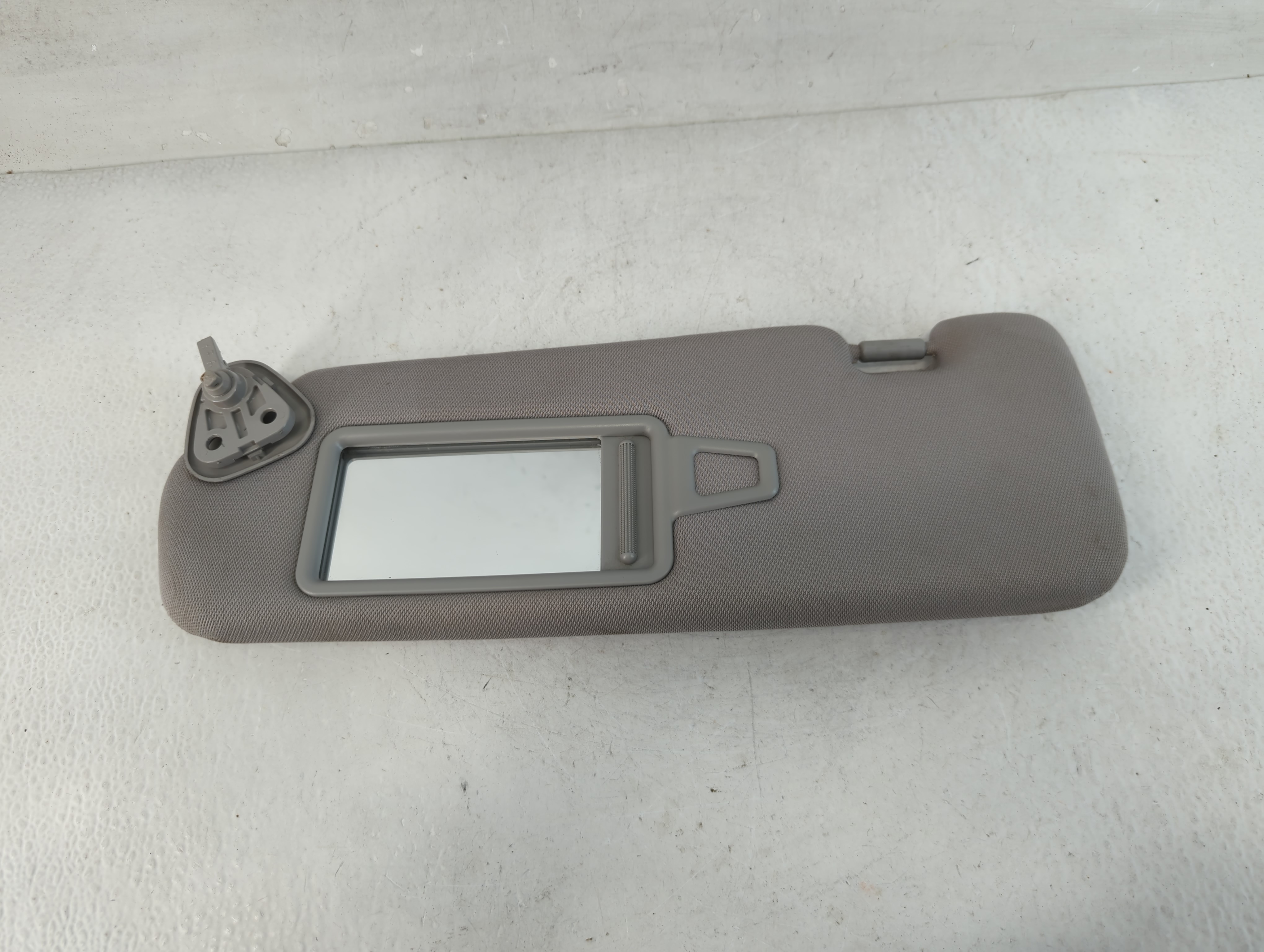2011-2015 Hyundai Sonata Driver Sun Visor Mirror Left Sunvisor Grey 828240 - Oemusedautoparts1.com