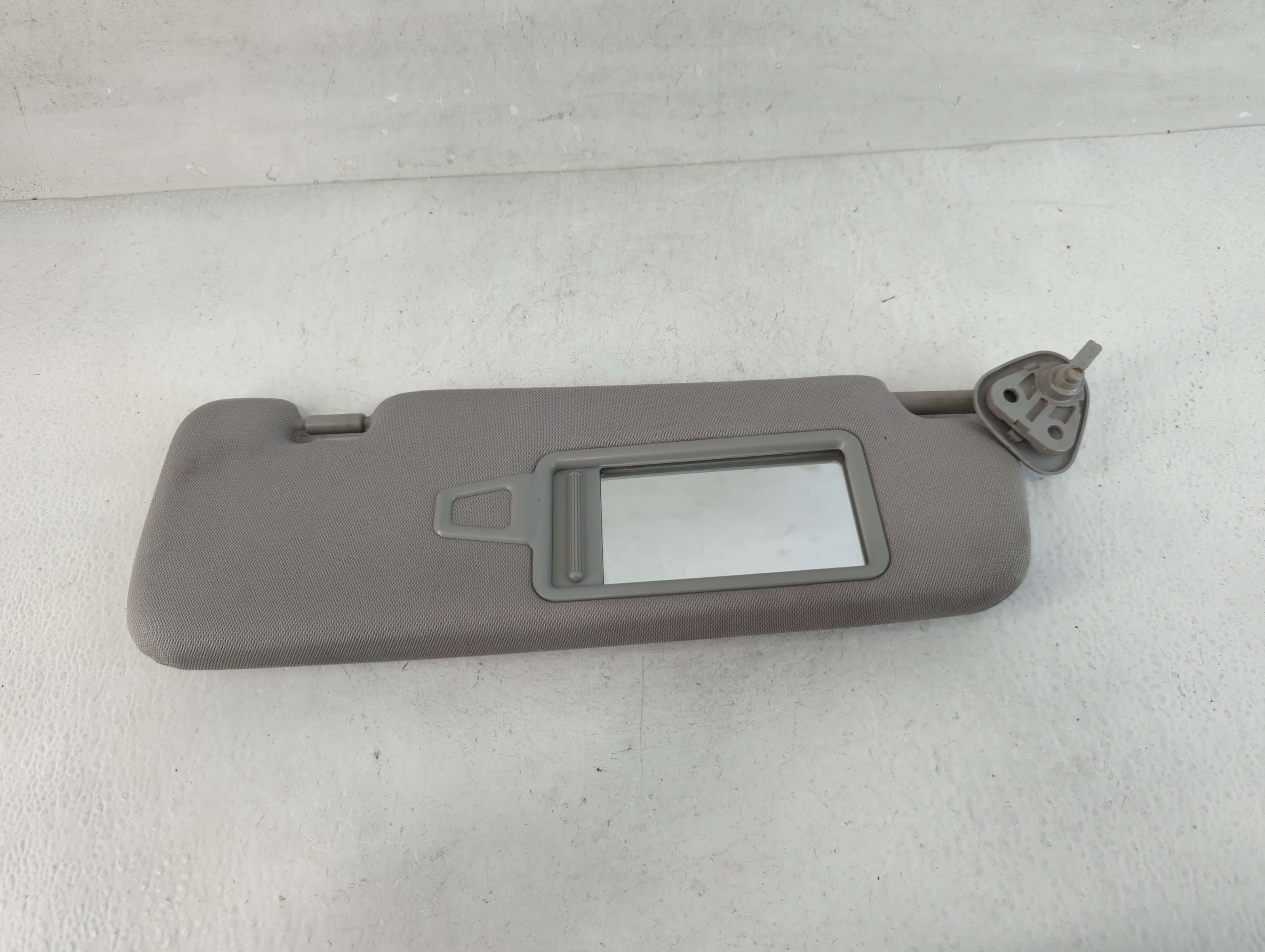 2011-2015 Hyundai Sonata Passenger Sun Visor Mirror Right Sunvisor Grey 828241 - Oemusedautoparts1.com
