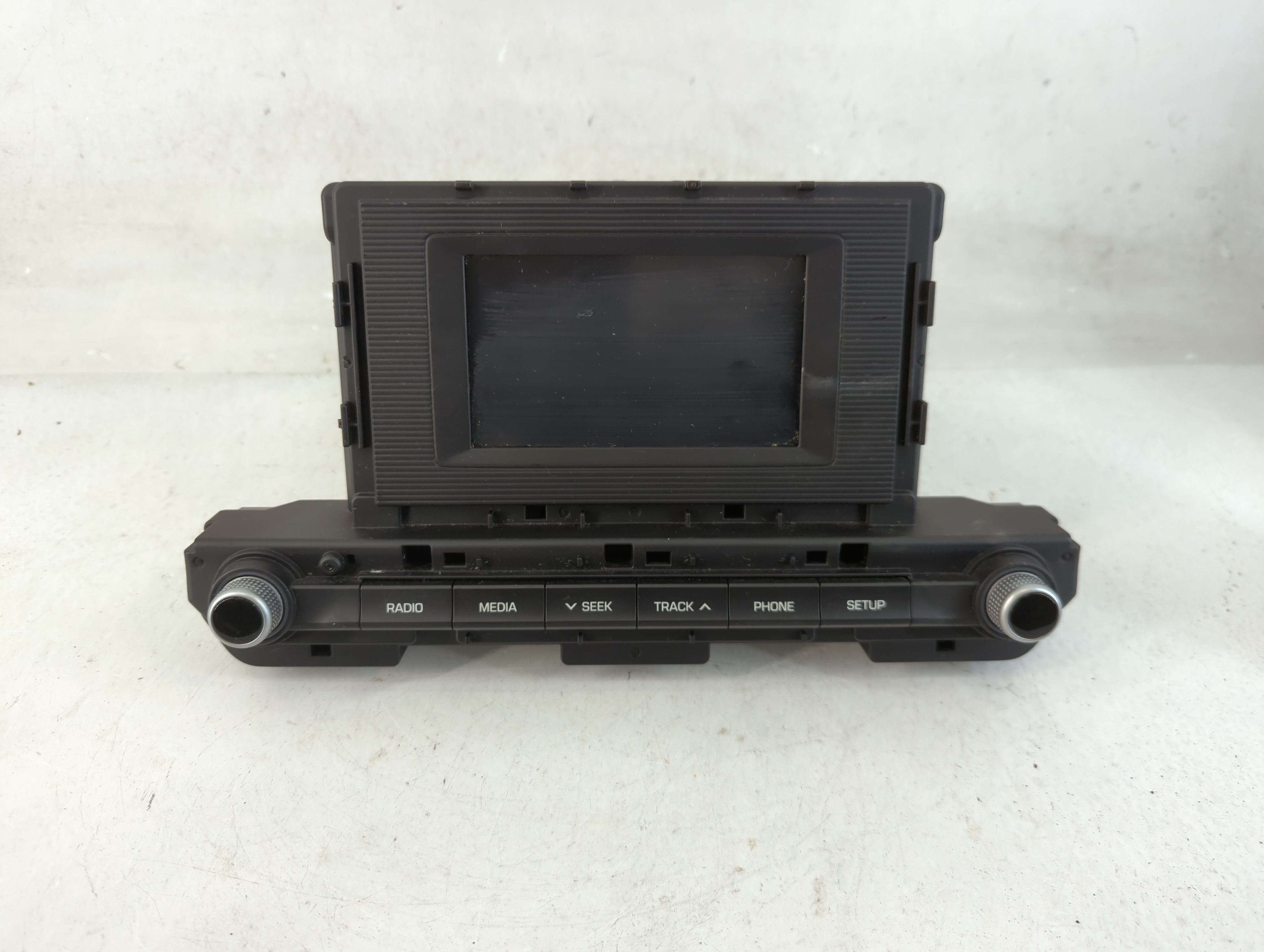 2019-2020 Hyundai Elantra Am Fm Cd Player Radio Receiver 828318 - Oemusedautoparts1.com