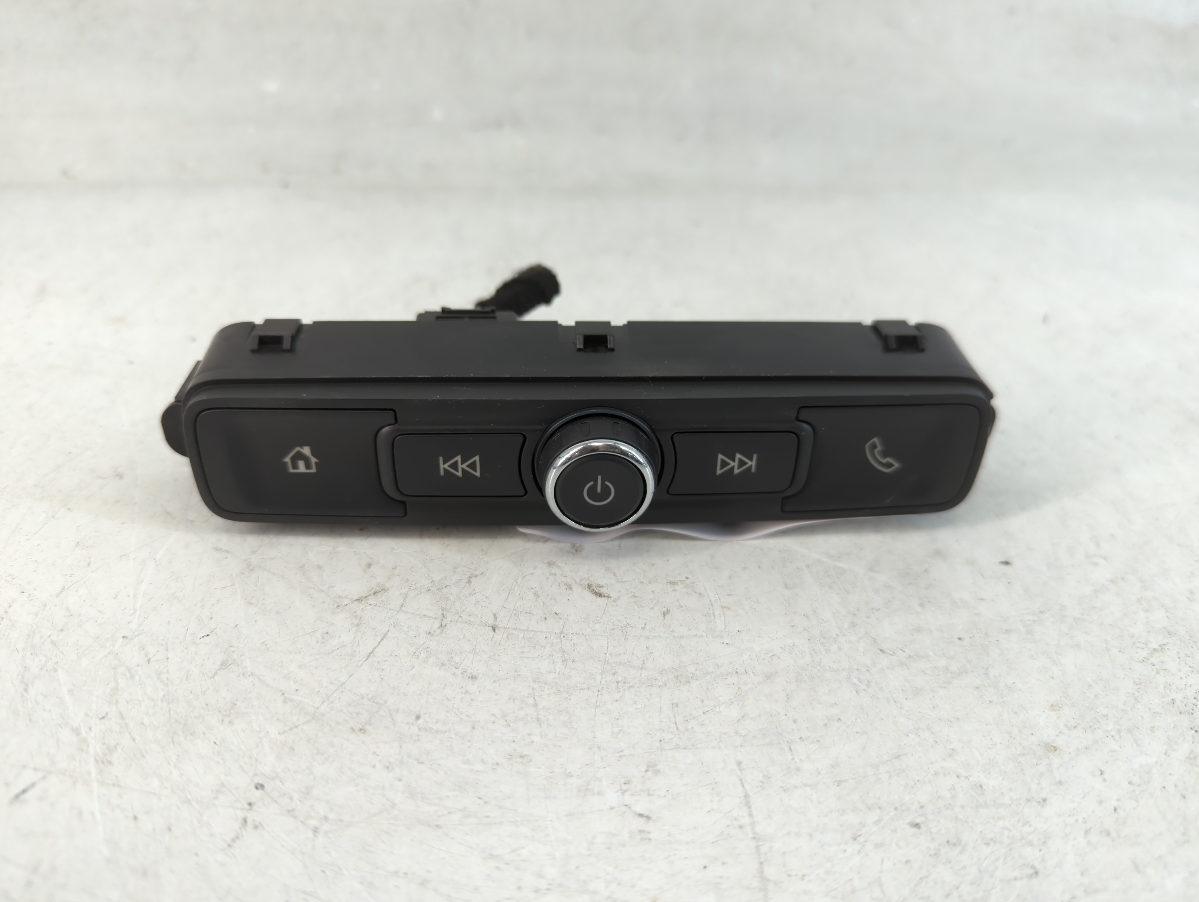 2018-2021 Gmc Terrain Am Fm Cd Player Radio Receiver 828425 - Oemusedautoparts1.com