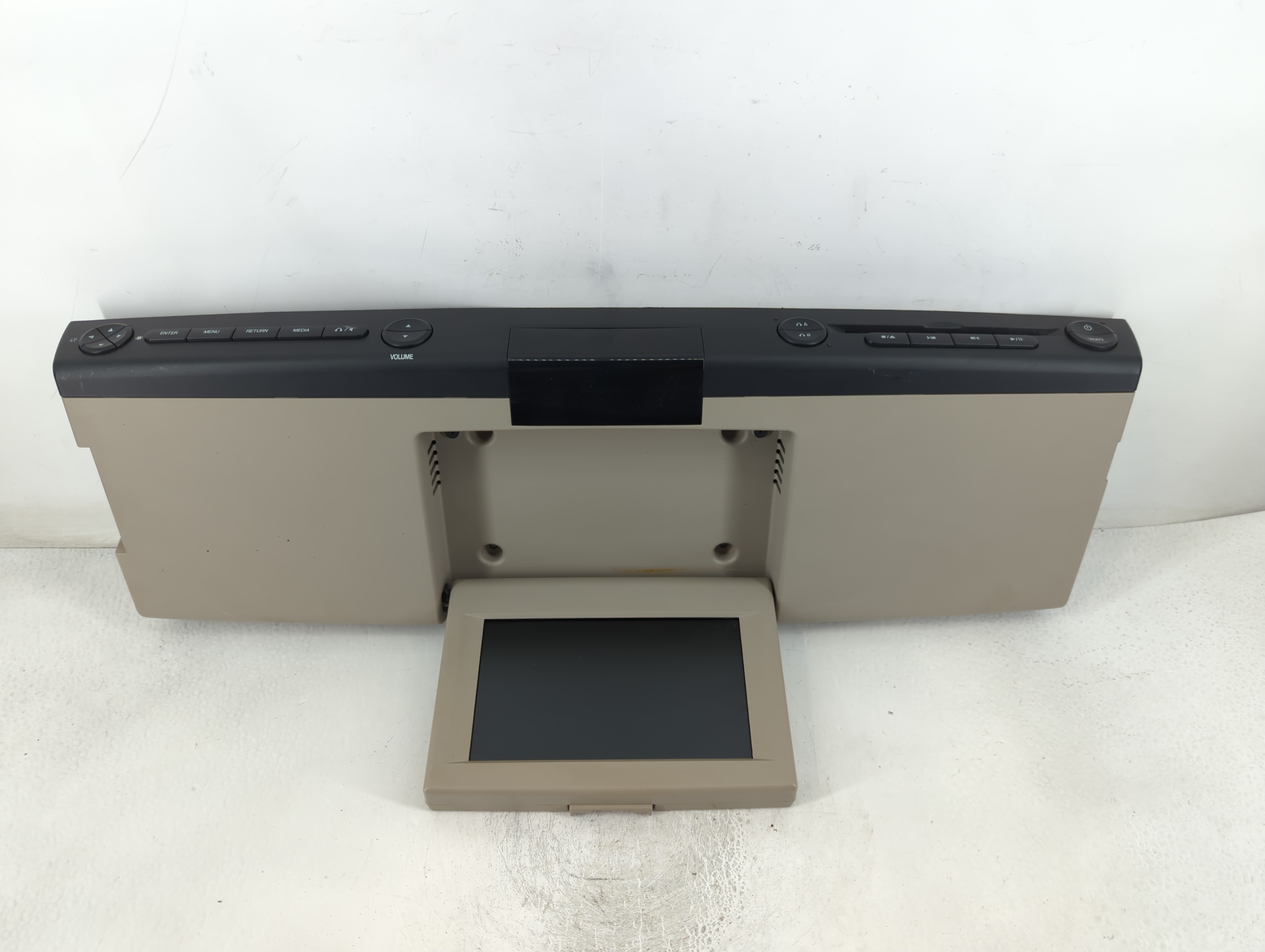 Picture of Ford Expedition Information Display Screen 828432