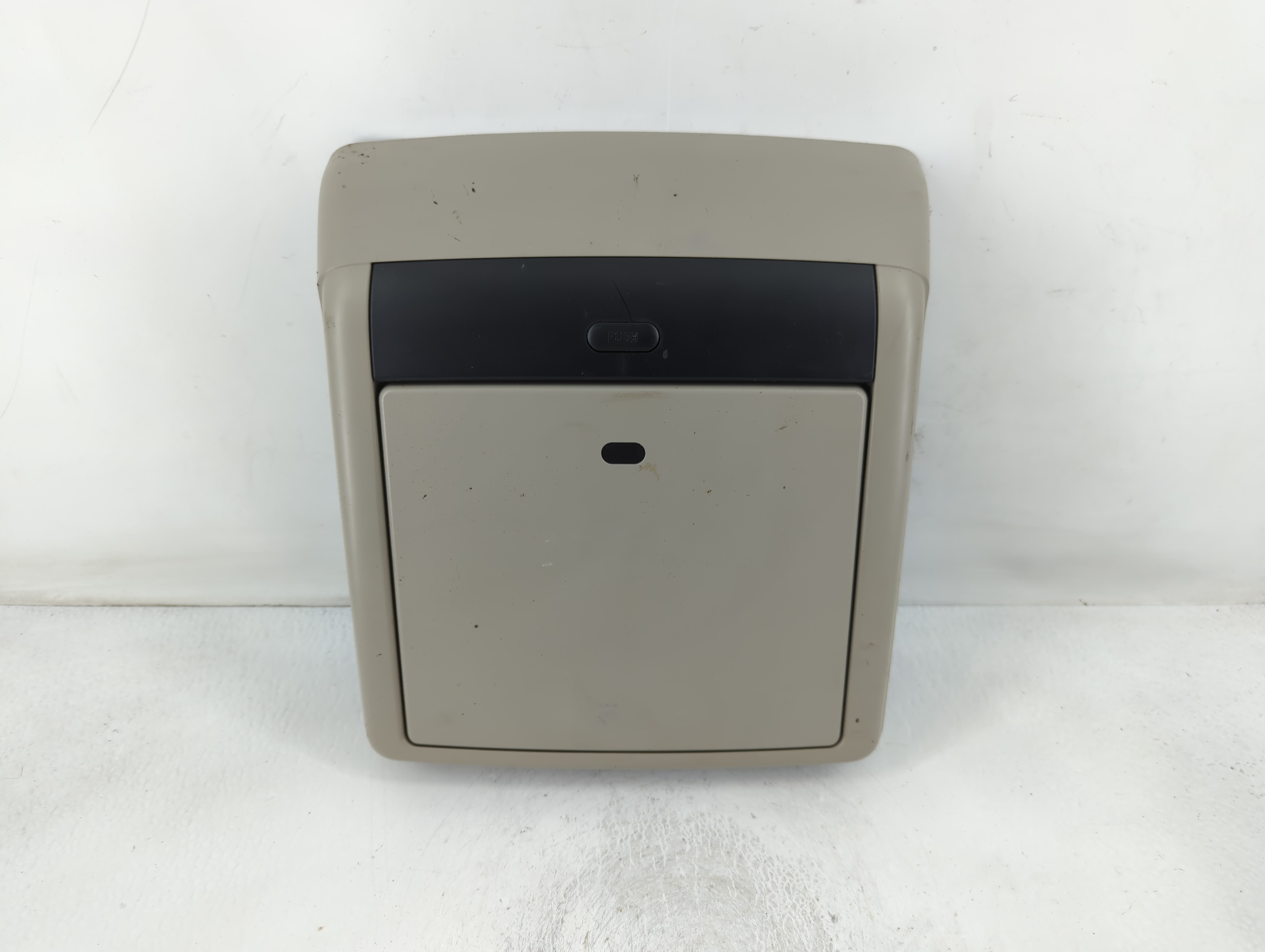 2008-2009 Chrysler Aspen Information Display Screen 828433 - Oemusedautoparts1.com