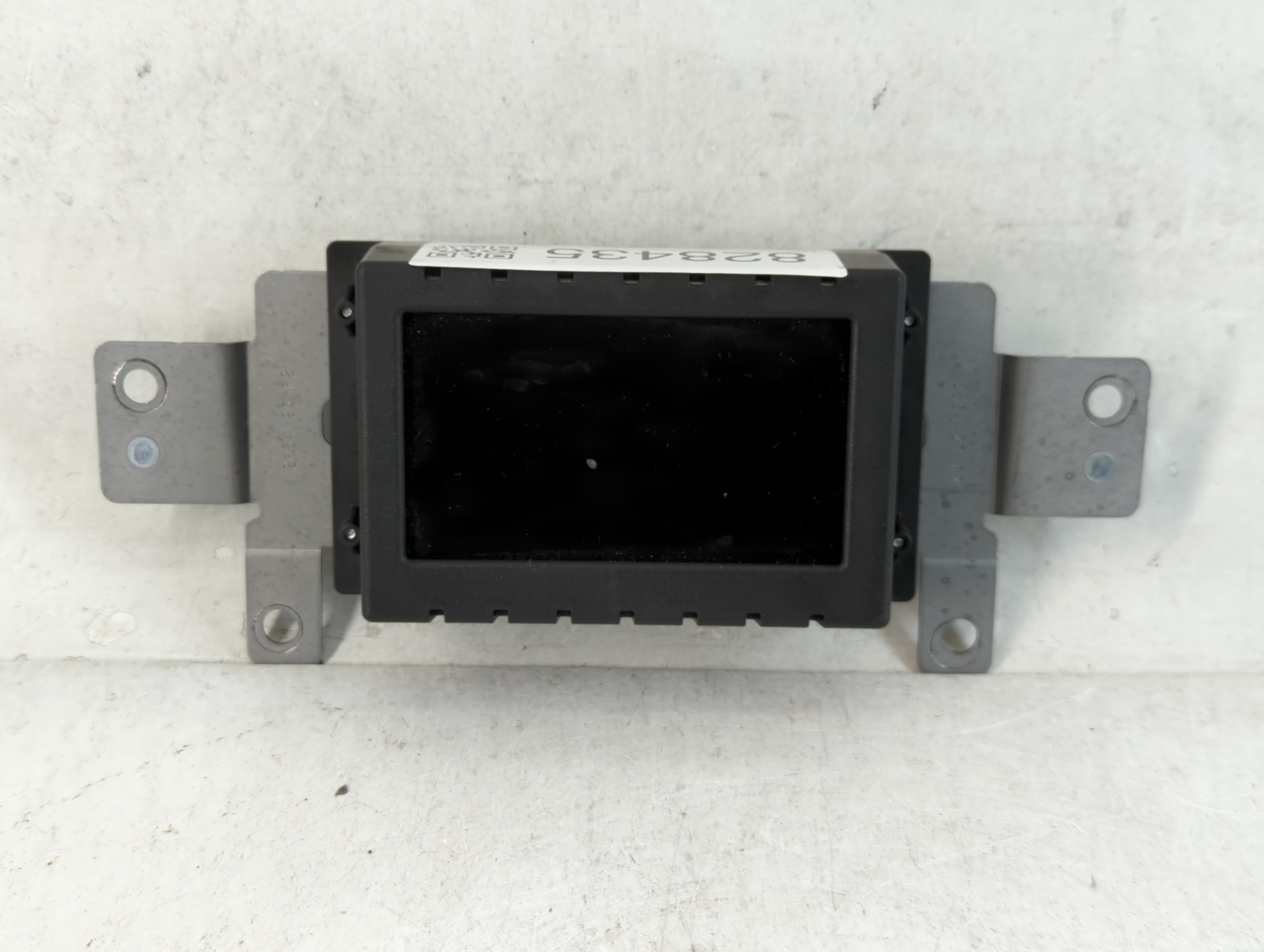 2019 Ford Explorer Information Display Screen 828435 - Oemusedautoparts1.com
