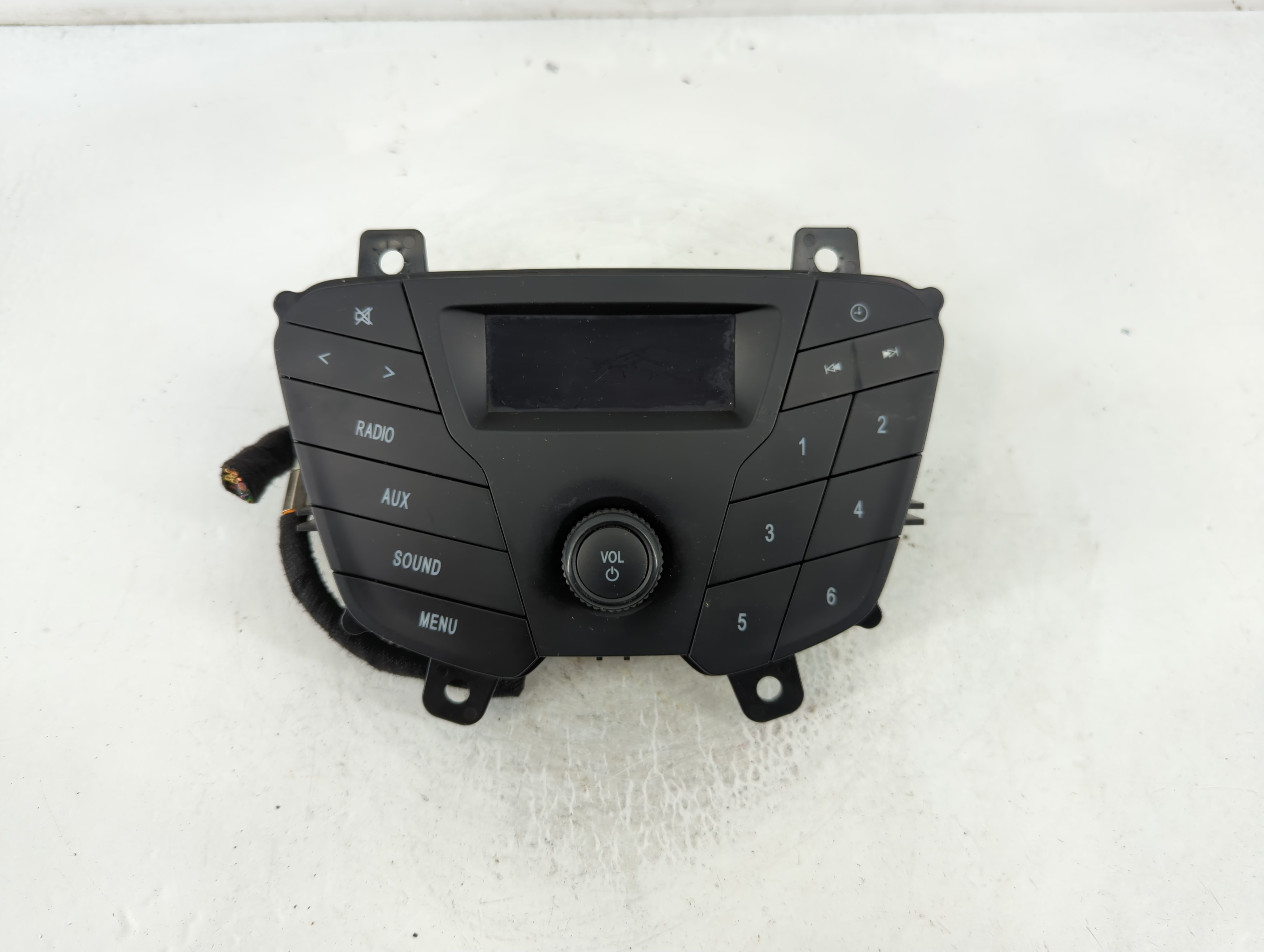 2016-2019 Ford Transit-250 Am Fm Cd Player Radio Receiver 828786 - Oemusedautoparts1.com