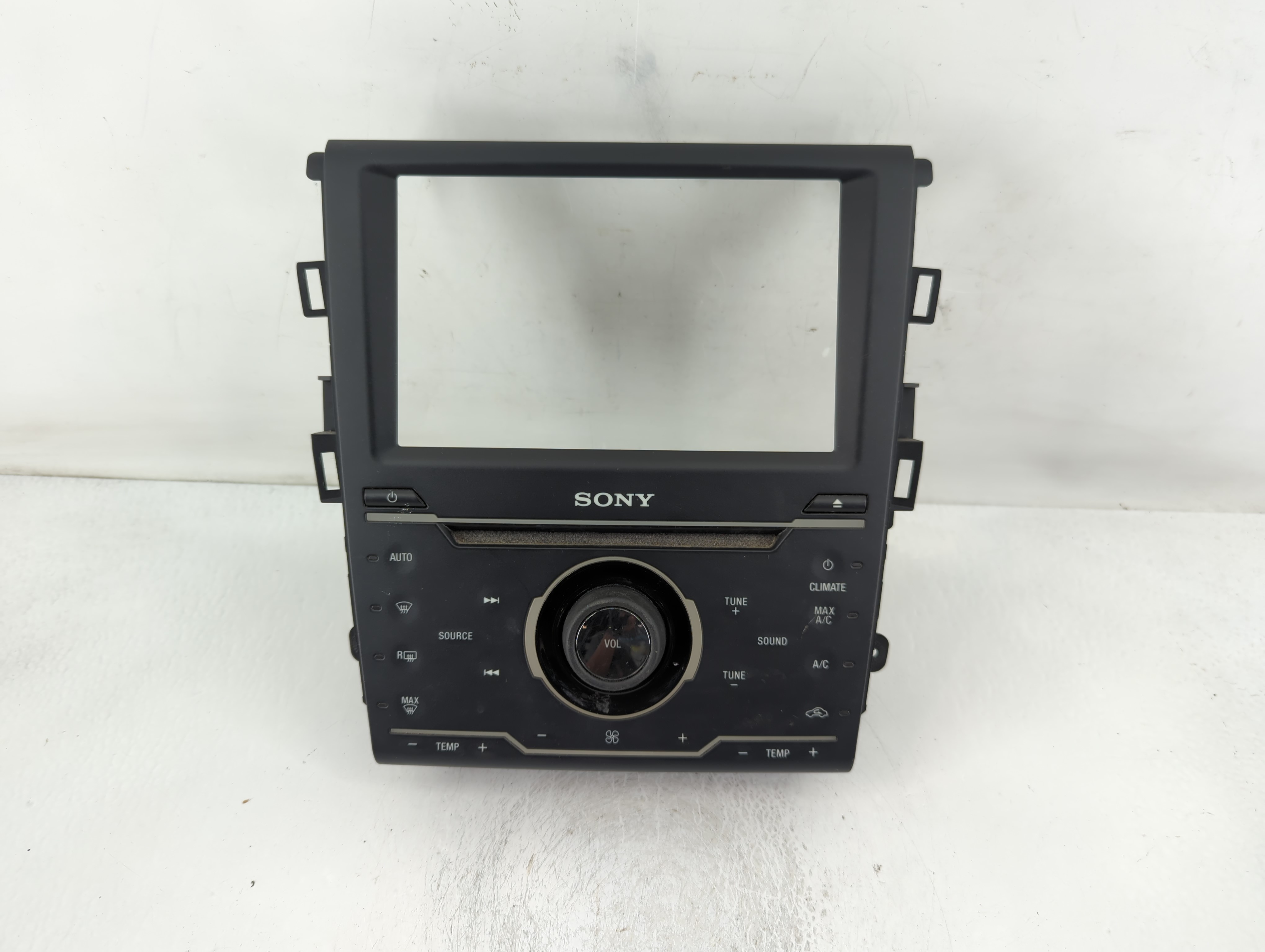 2014-2015 Ford Fusion Am Fm Cd Player Radio Receiver 828825 - Oemusedautoparts1.com