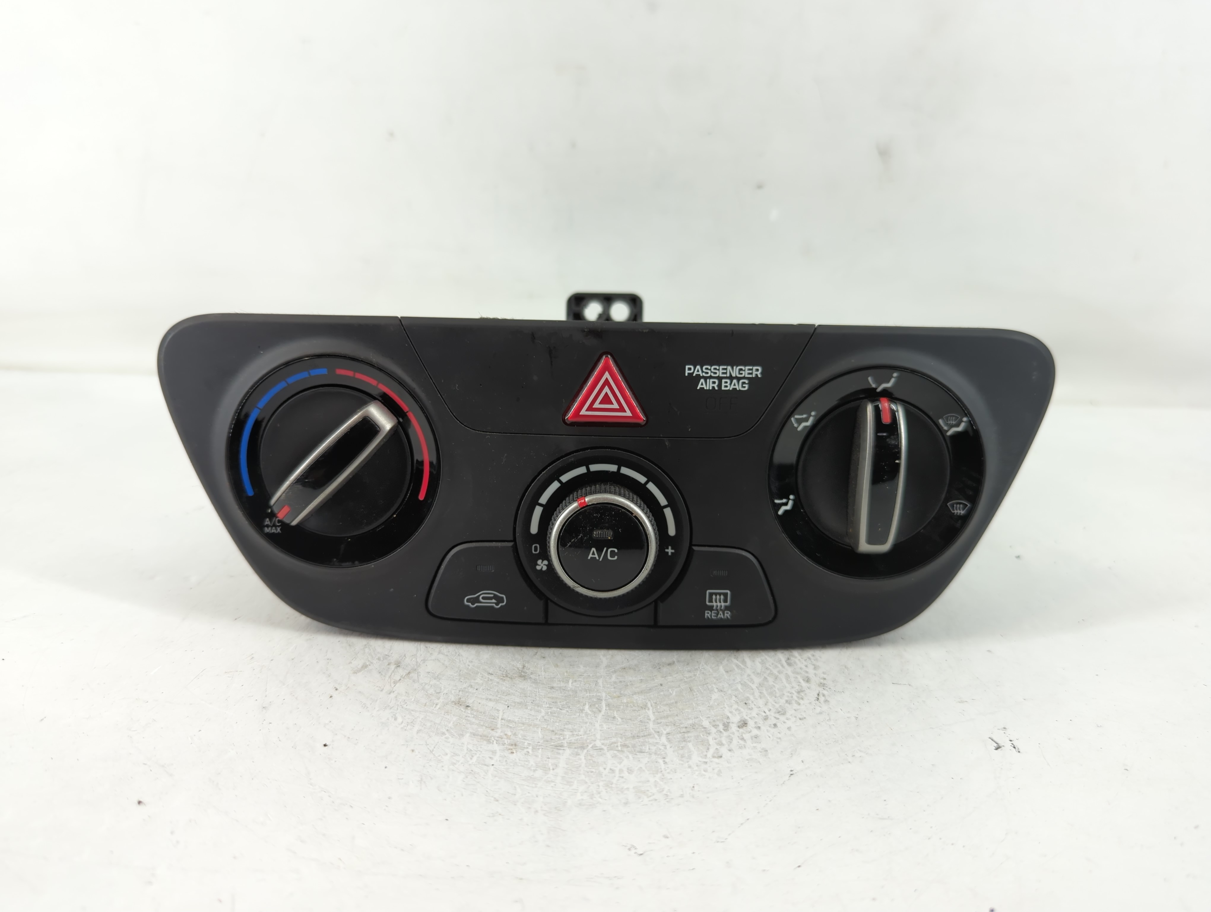 2018-2022 Hyundai Accent Ac Heater Climate Control Q029j00m|97250j0001 828904 - Oemusedautoparts1.com