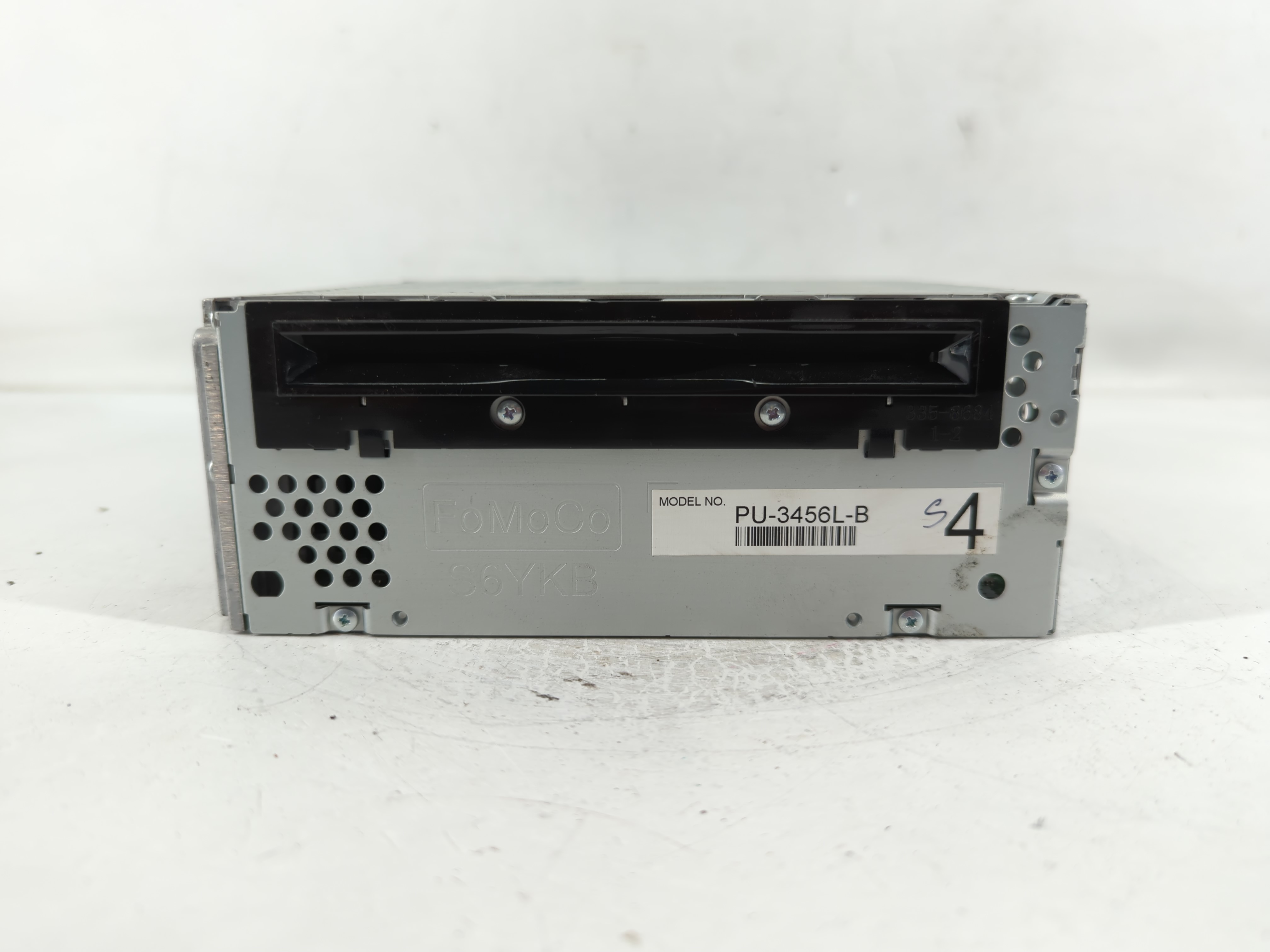 2011-2013 Ford Explorer Am Fm Cd Player Radio Receiver 828982 - Oemusedautoparts1.com
