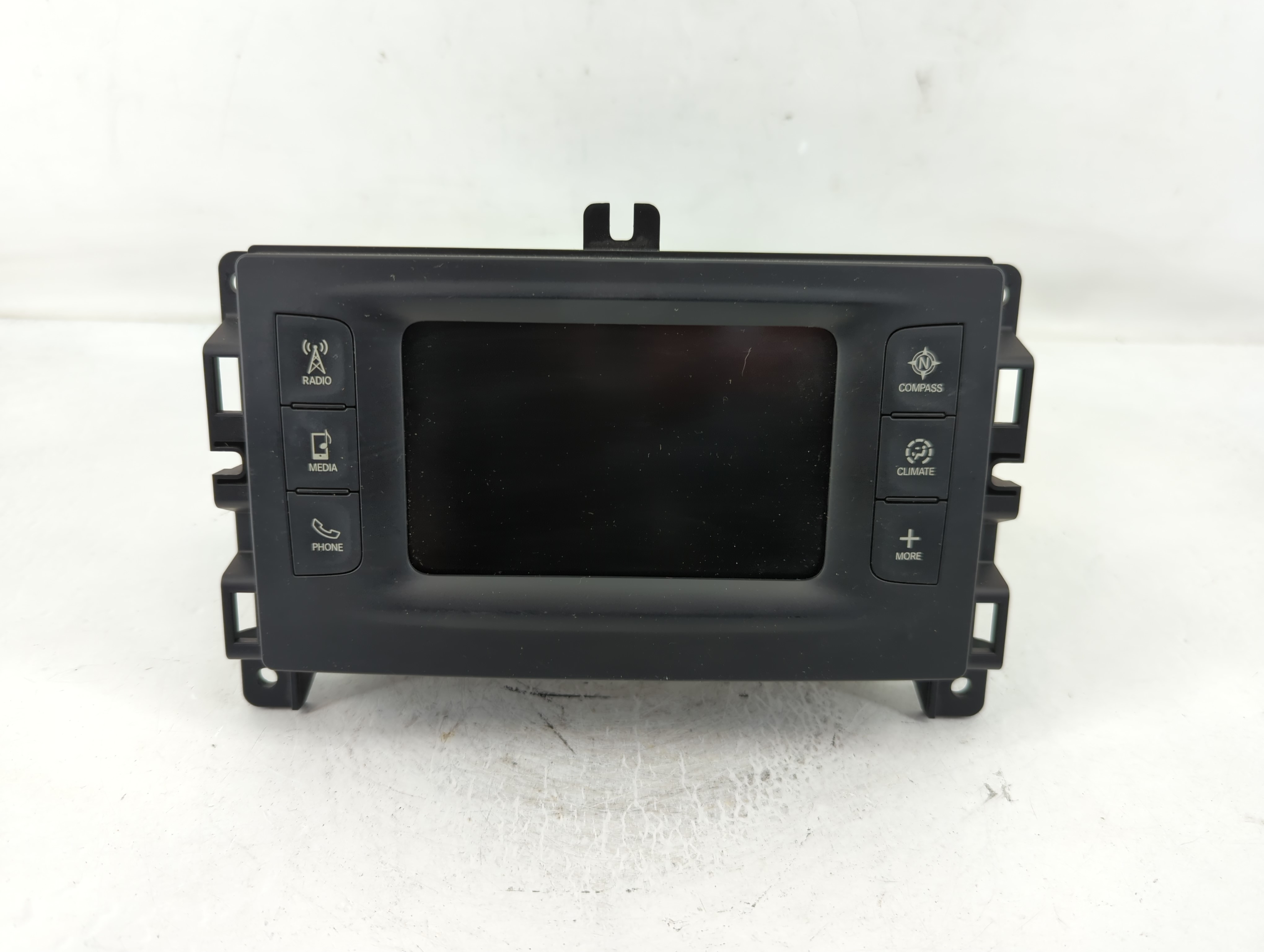 2017-2018 Chrysler Pacifica Am Fm Cd Player Radio Receiver 828990 - Oemusedautoparts1.com