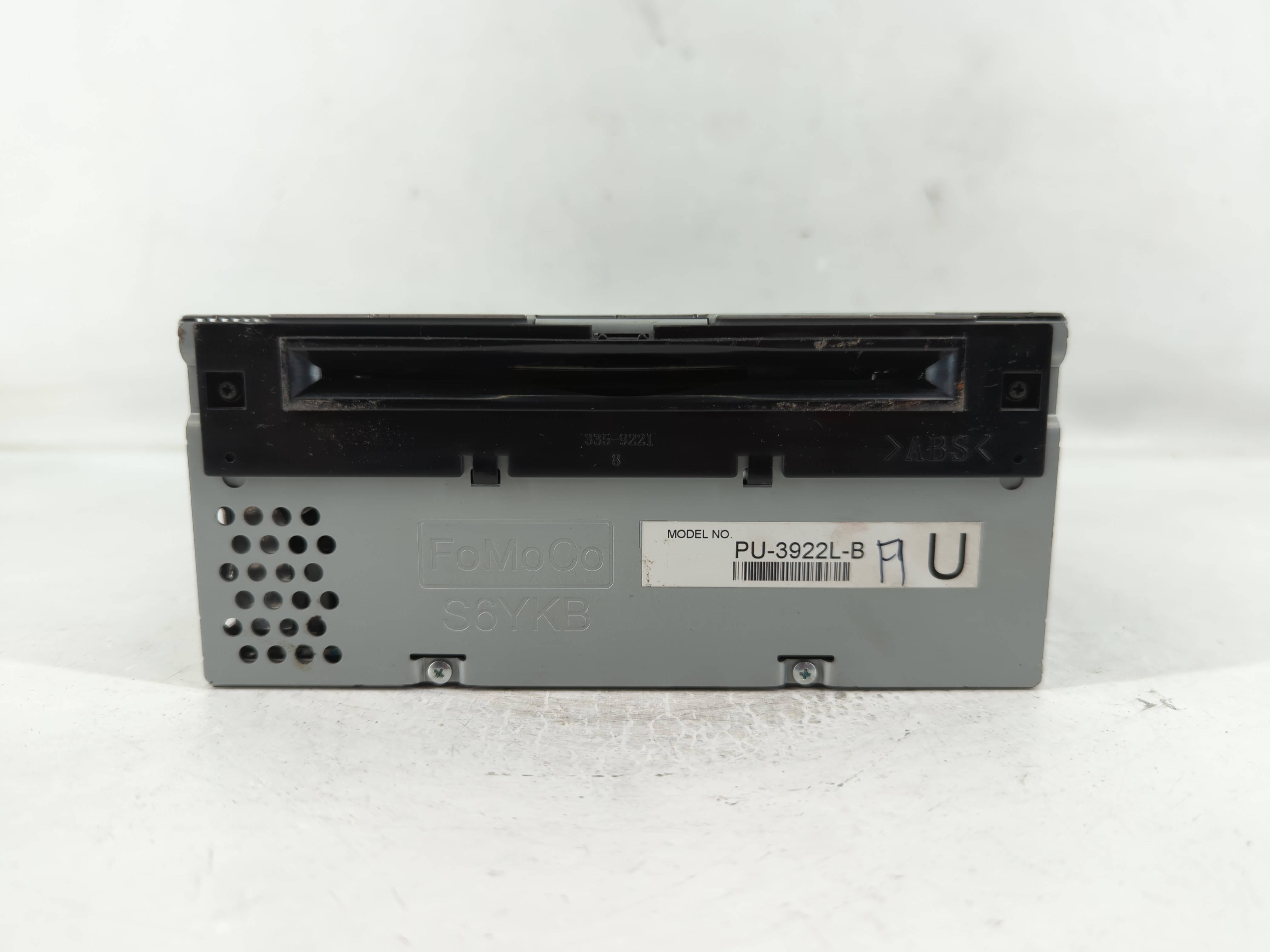 2016-2017 Ford Explorer Am Fm Cd Player Radio Receiver 829023 - Oemusedautoparts1.com