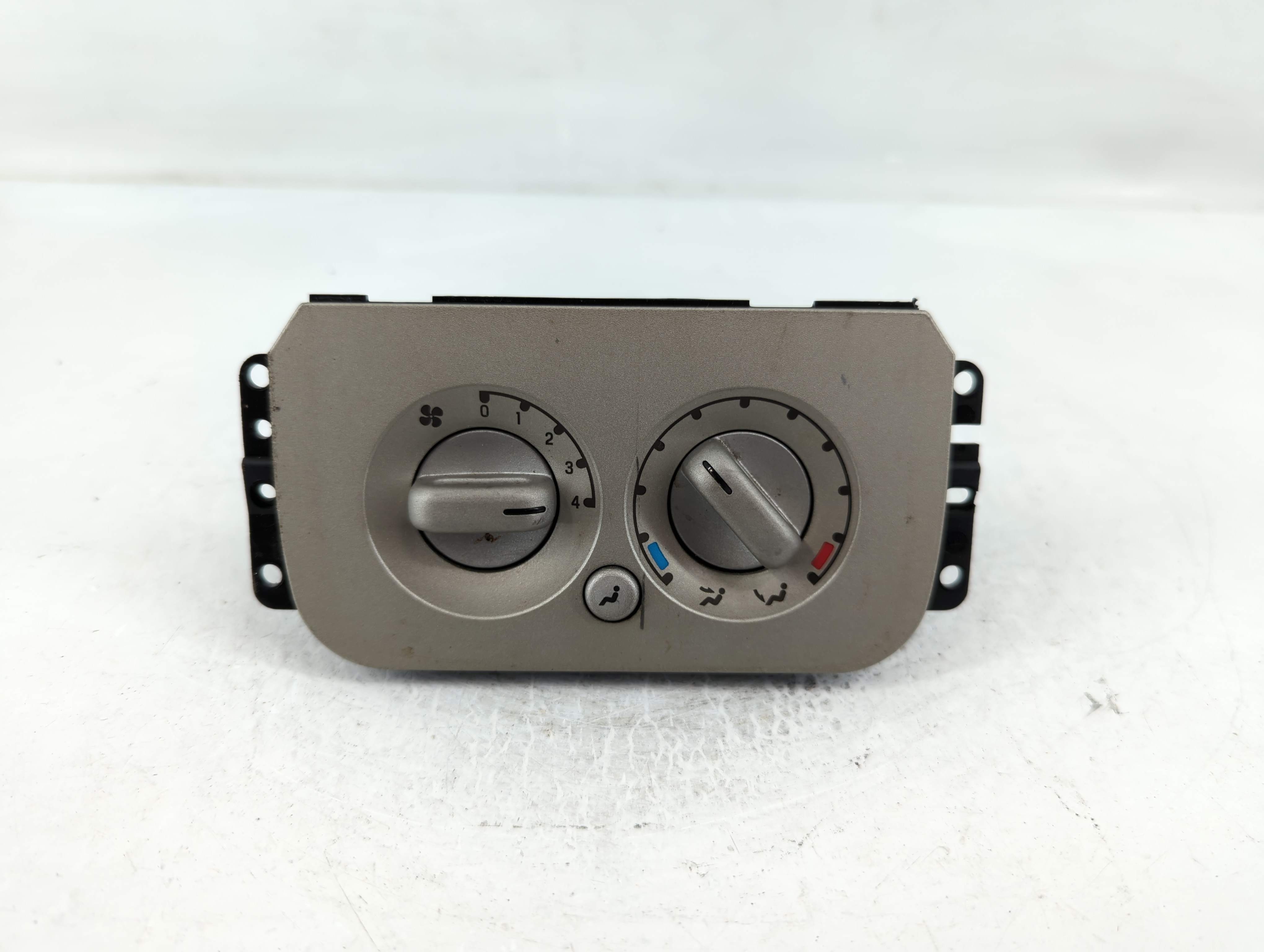 2006 Lincoln Navigator Ac Heater Climate Control 2l7h-19d838-bf 829095 - Oemusedautoparts1.com