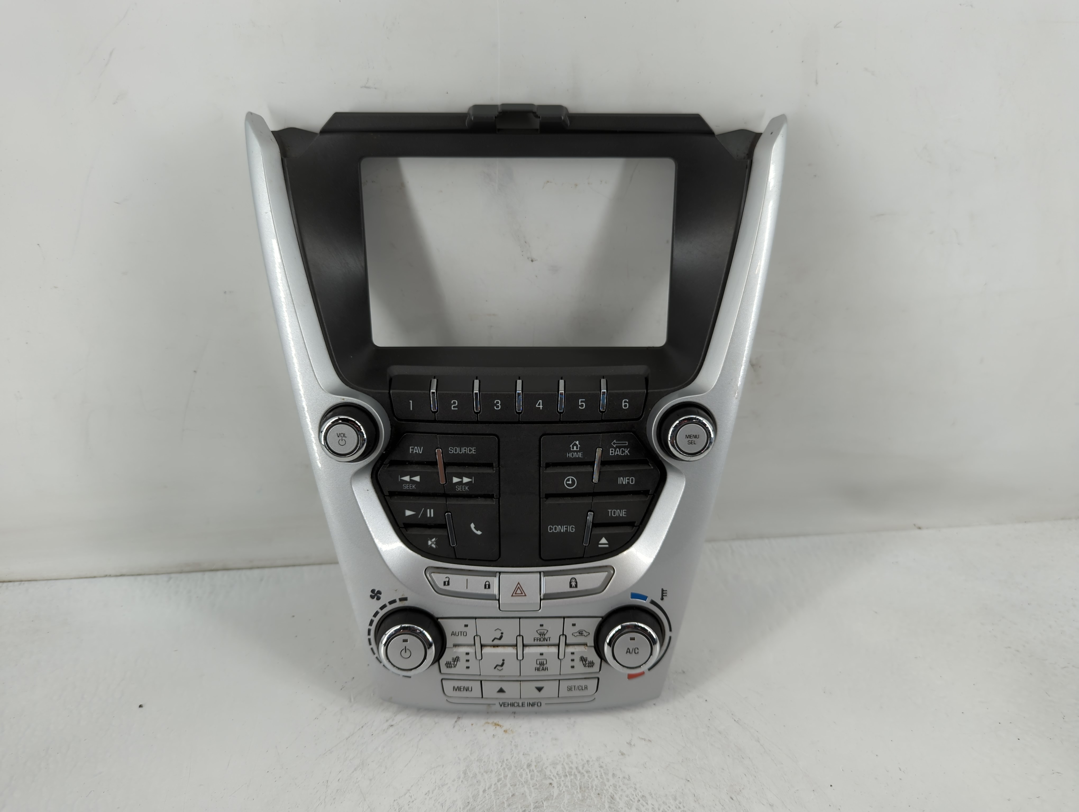 2012-2015 Gmc Terrain Am Fm Cd Player Radio Receiver 829111 - Oemusedautoparts1.com