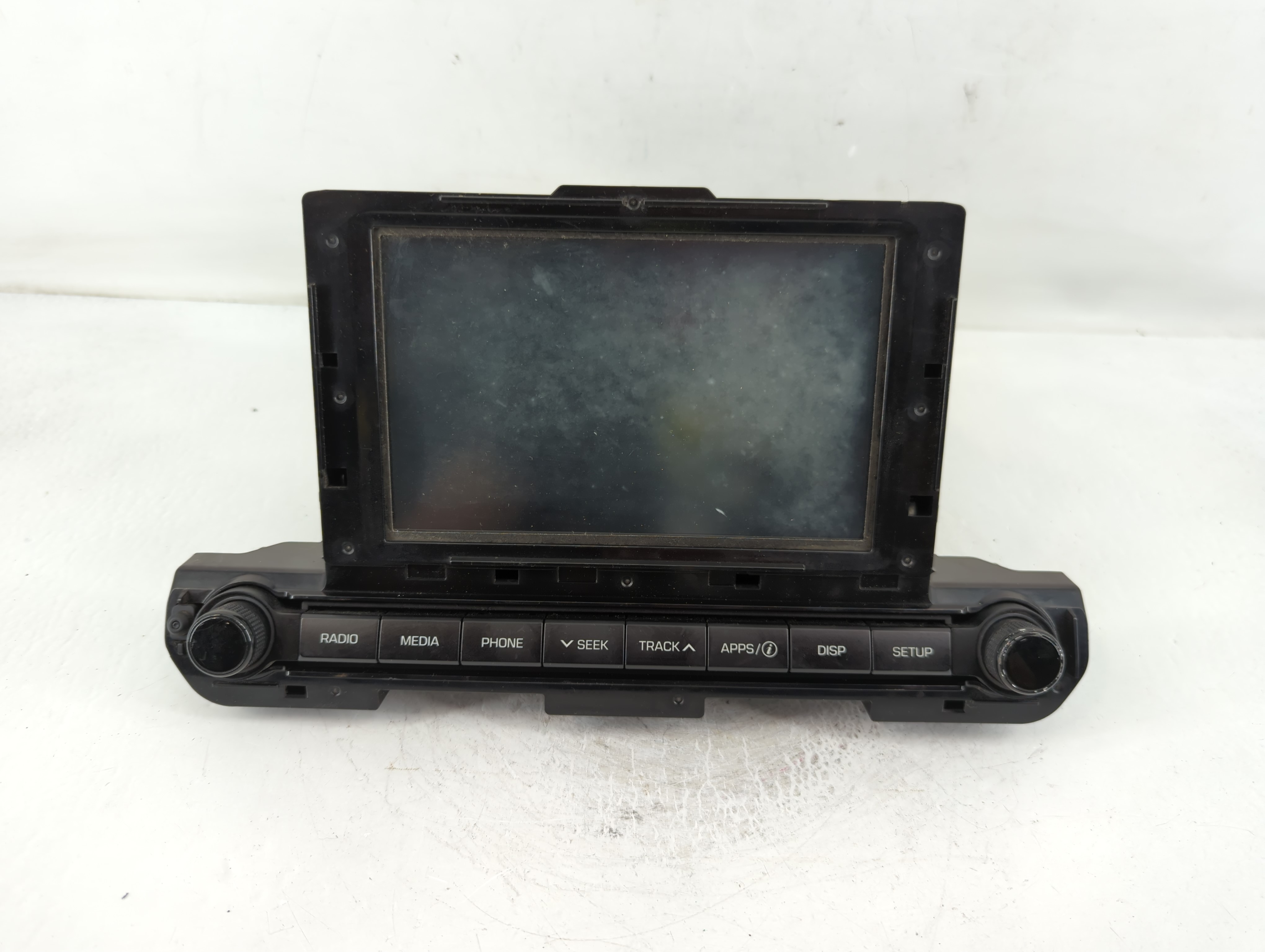 2017-2018 Hyundai Elantra Am Fm Cd Player Radio Receiver 829118 - Oemusedautoparts1.com