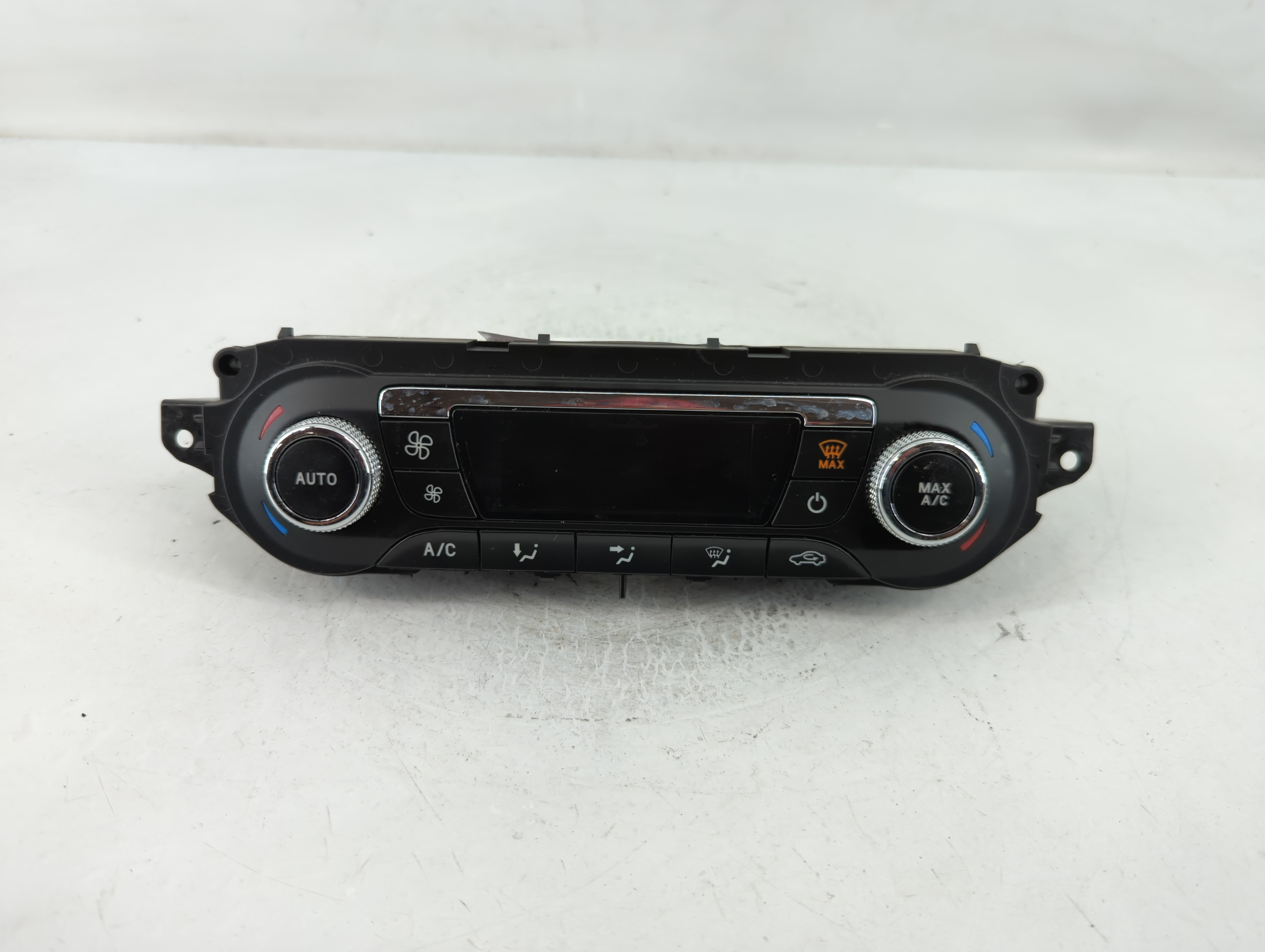 2013-2015 Ford Escape Ac Heater Climate Control Temperature Oem 829123 - Oemusedautoparts1.com