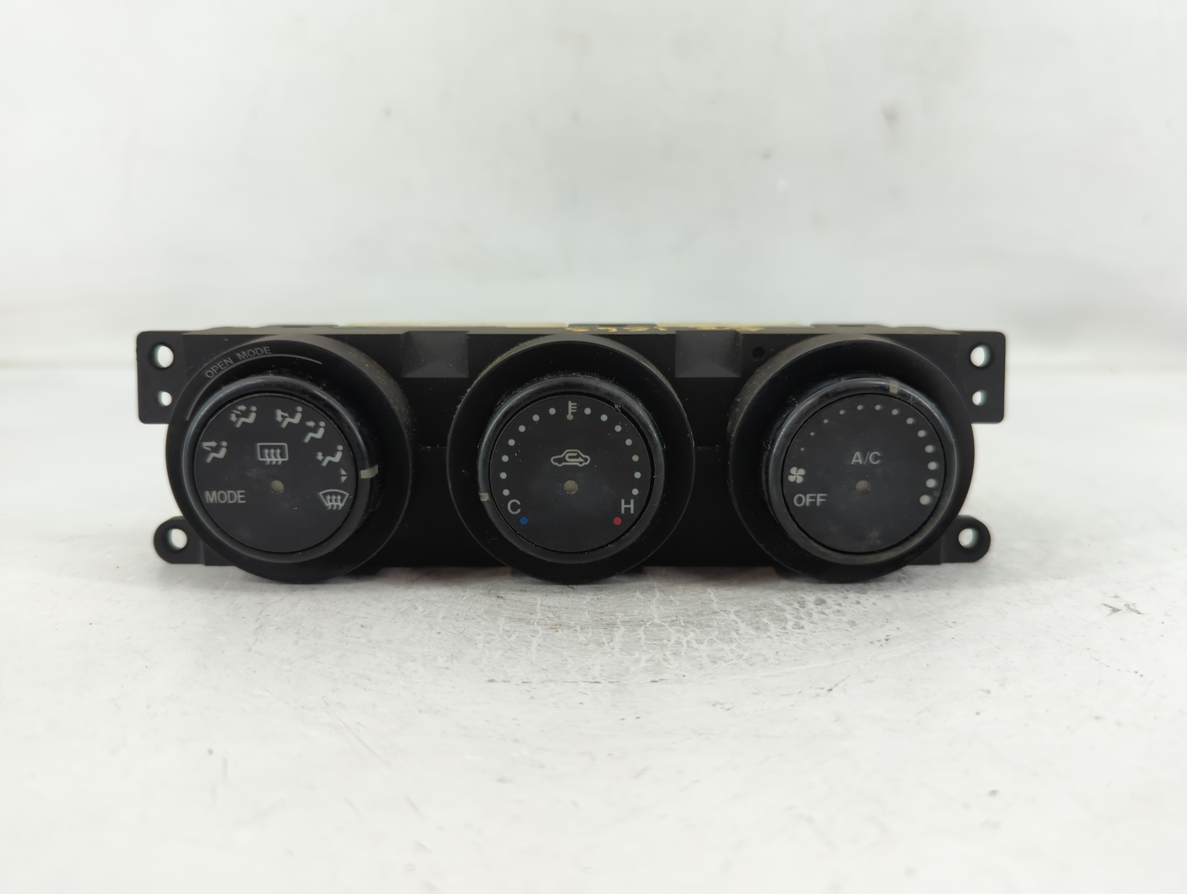 Picture of Mazda Miata Ac Heater Climate Control Ne51 61 190 829180