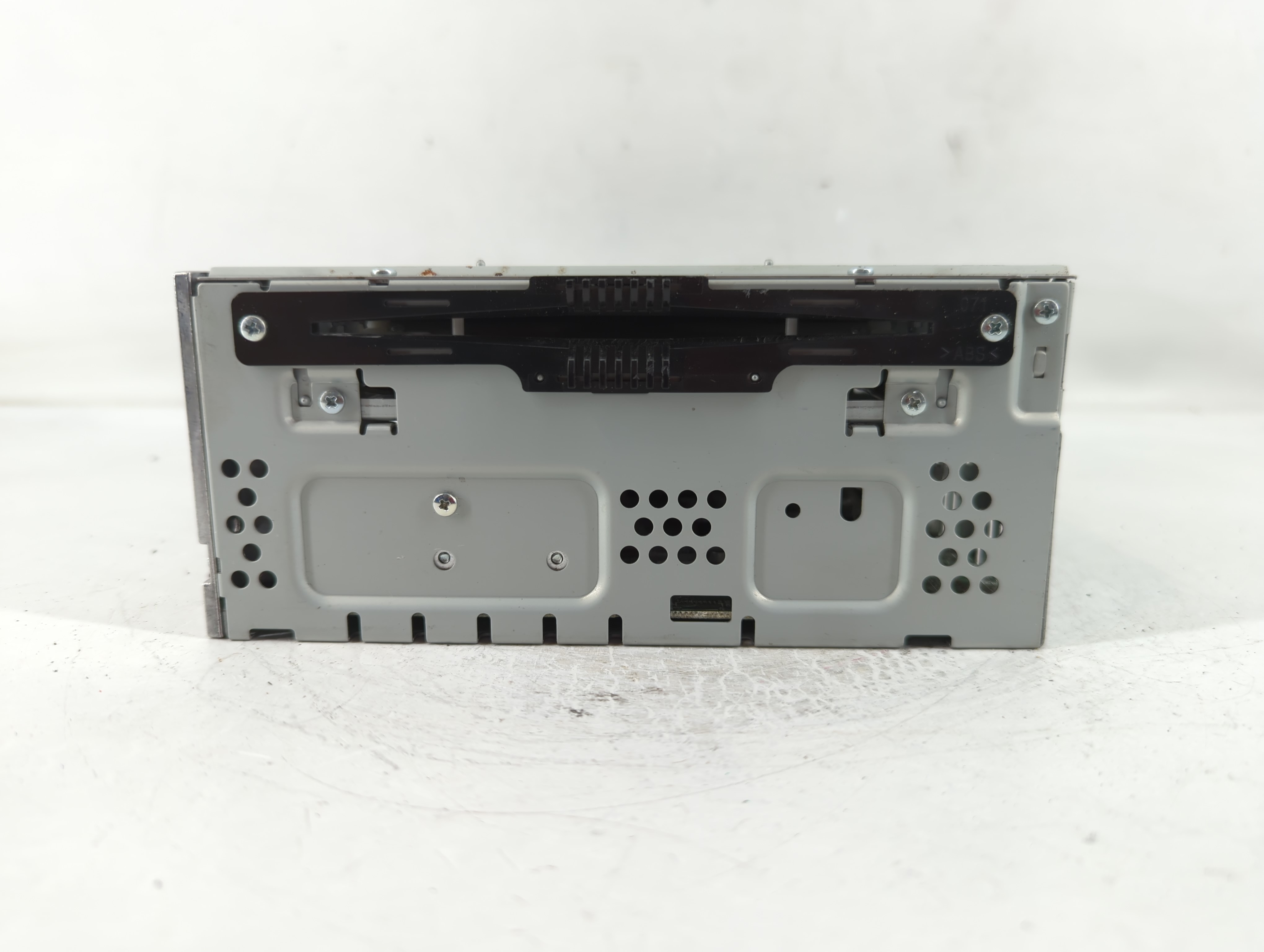 2016-2017 Ford Fusion Am Fm Cd Player Radio Receiver 829241 - Oemusedautoparts1.com