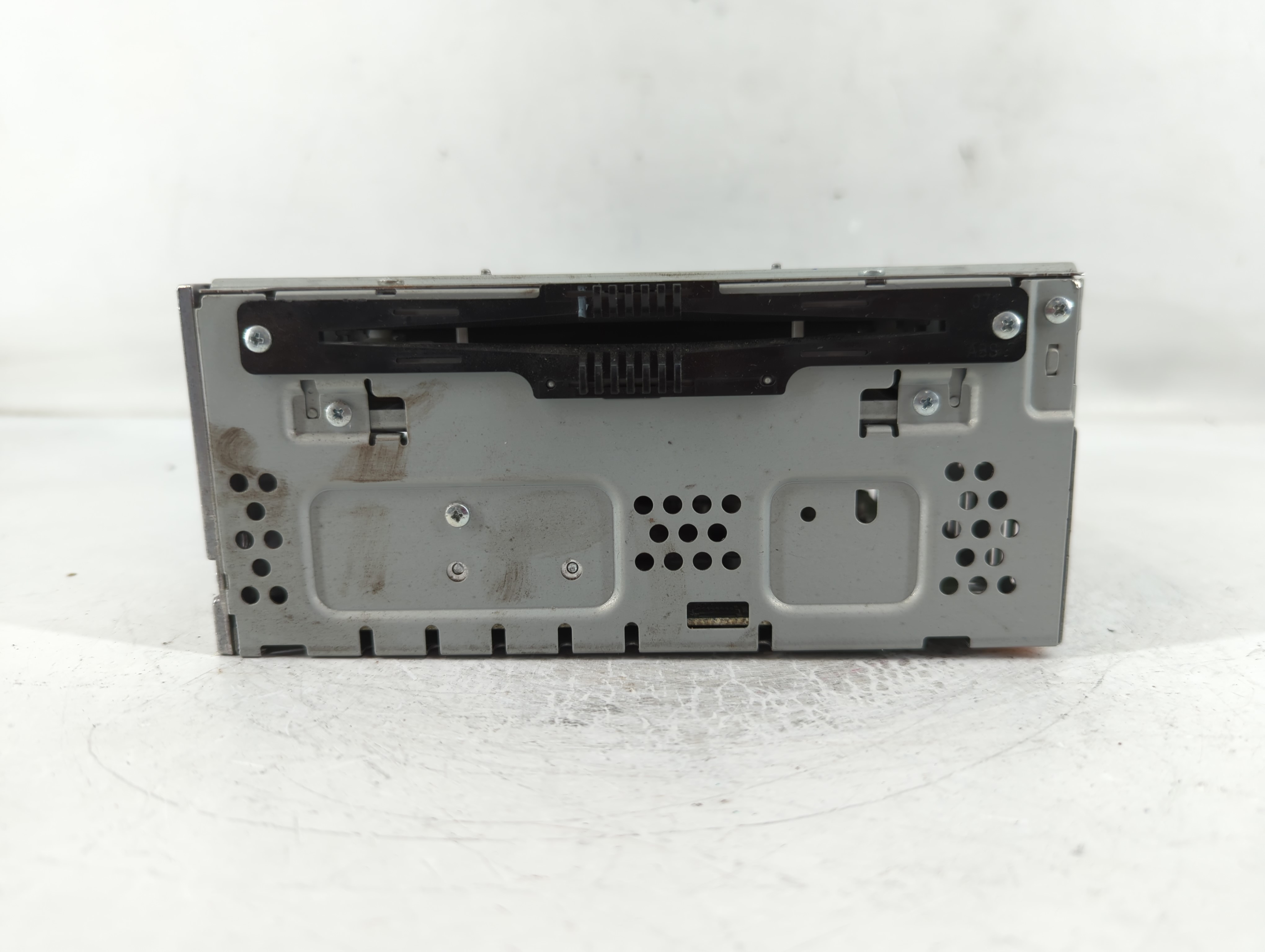 2013-2014 Ford Taurus Am Fm Cd Player Radio Receiver 829250 - Oemusedautoparts1.com