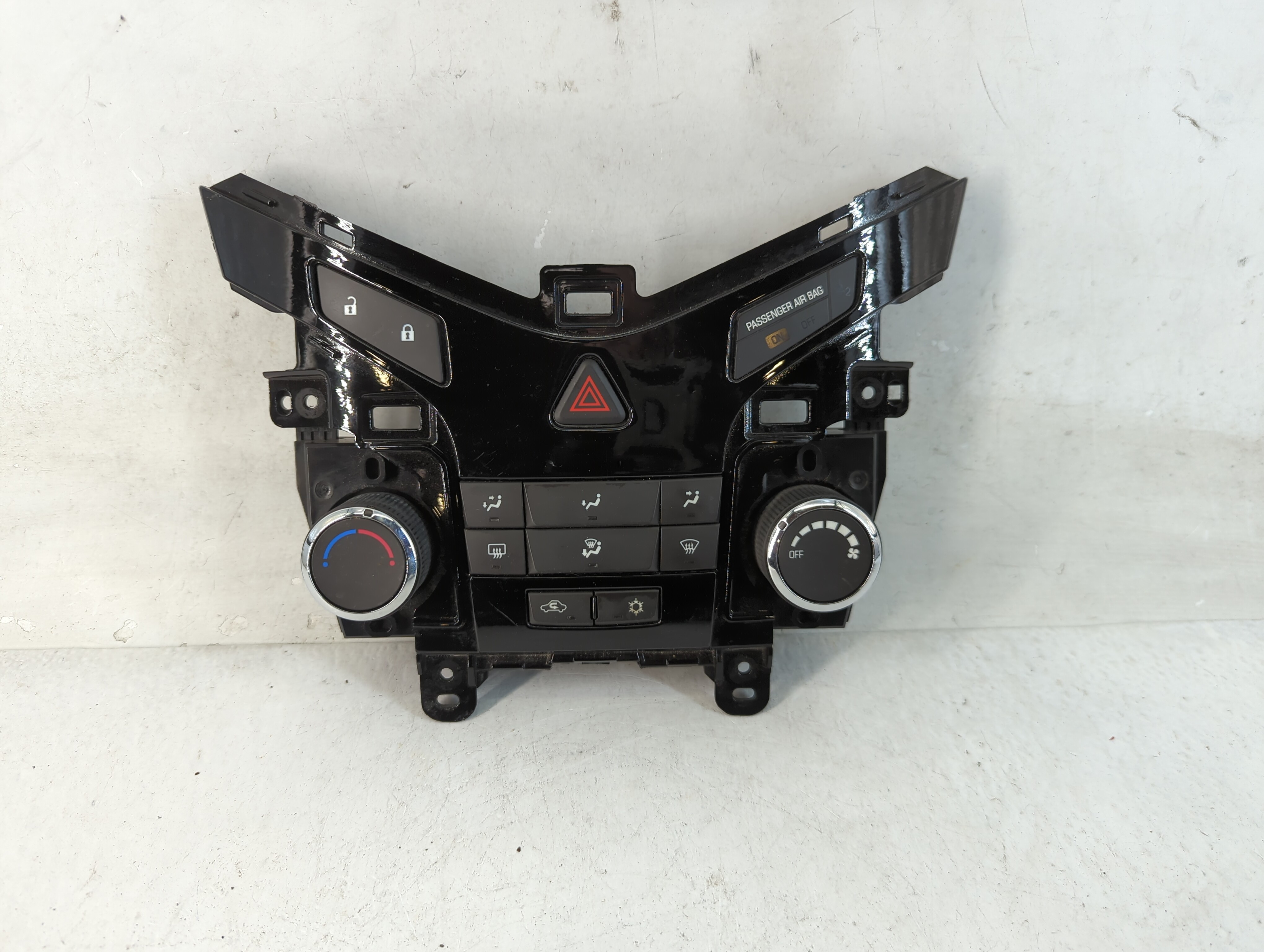 2012-2016 Chevrolet Cruze Ac Heater Climate Control 95146207 829291 - Oemusedautoparts1.com