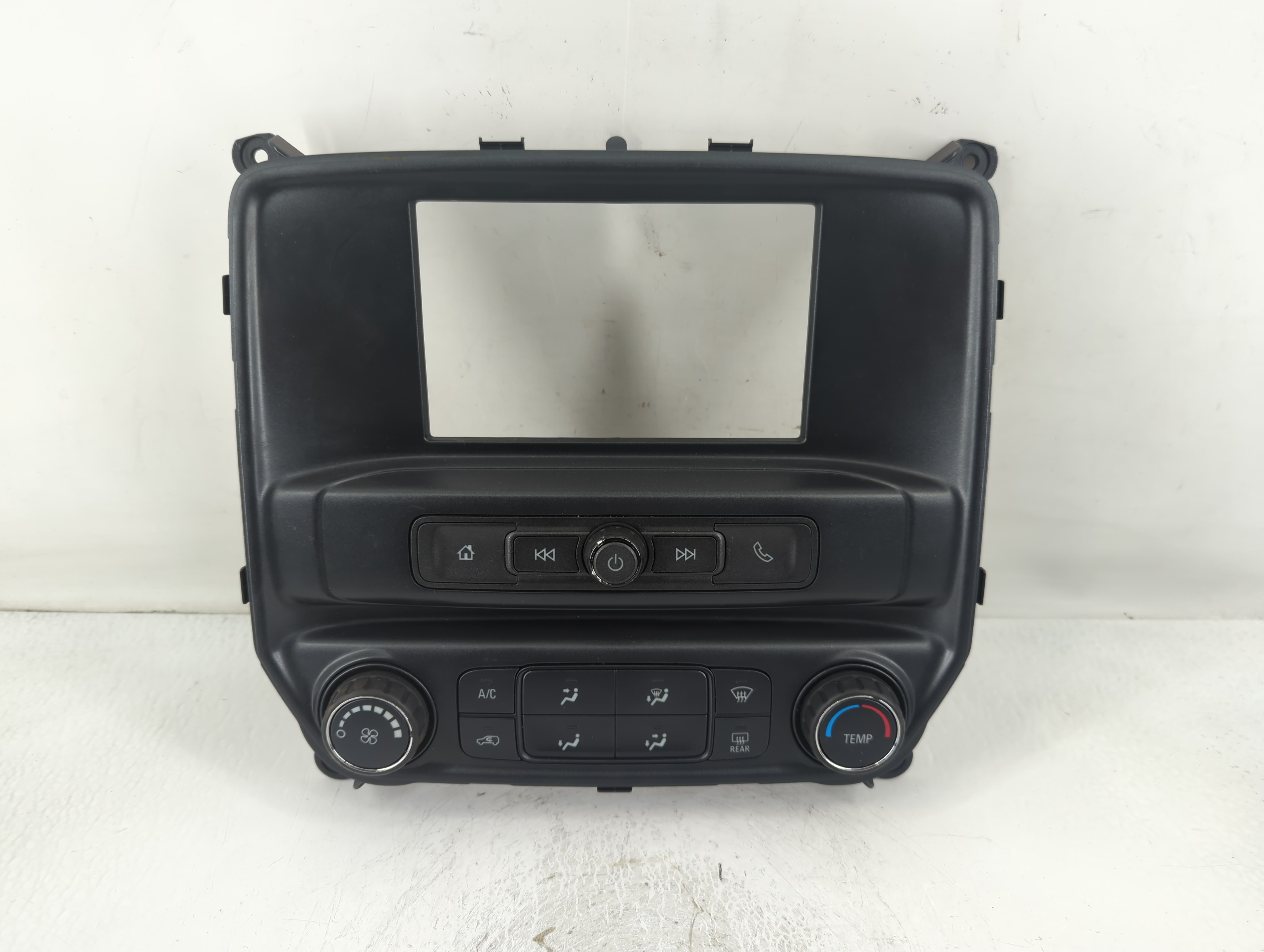 2018-2018 Chevrolet Equinox Am Fm Cd Player Radio Receiver 829324 - Oemusedautoparts1.com