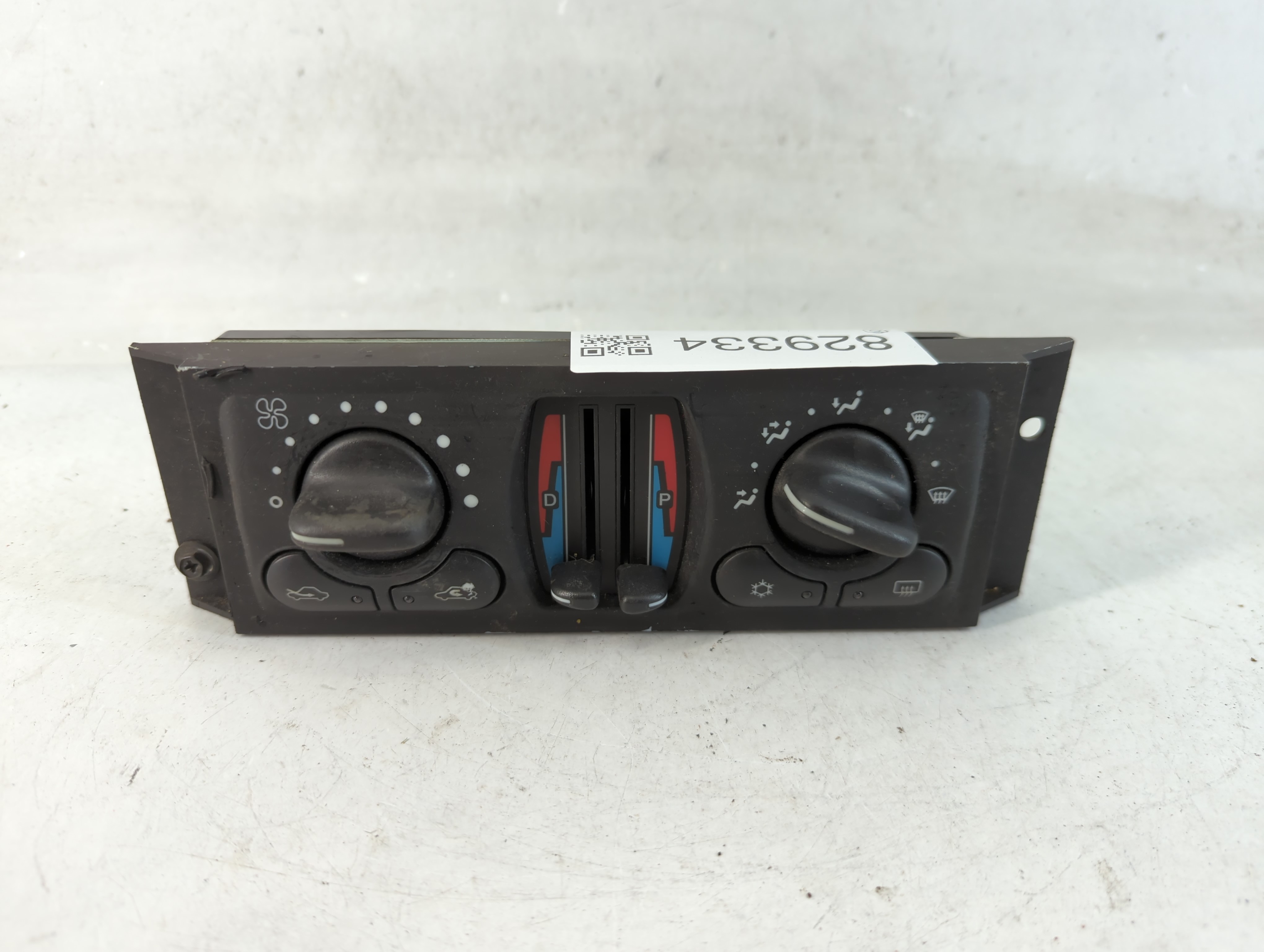 2004-2005 Chevrolet Impala Ac Heater Climate Control 10347157 829334 - Oemusedautoparts1.com
