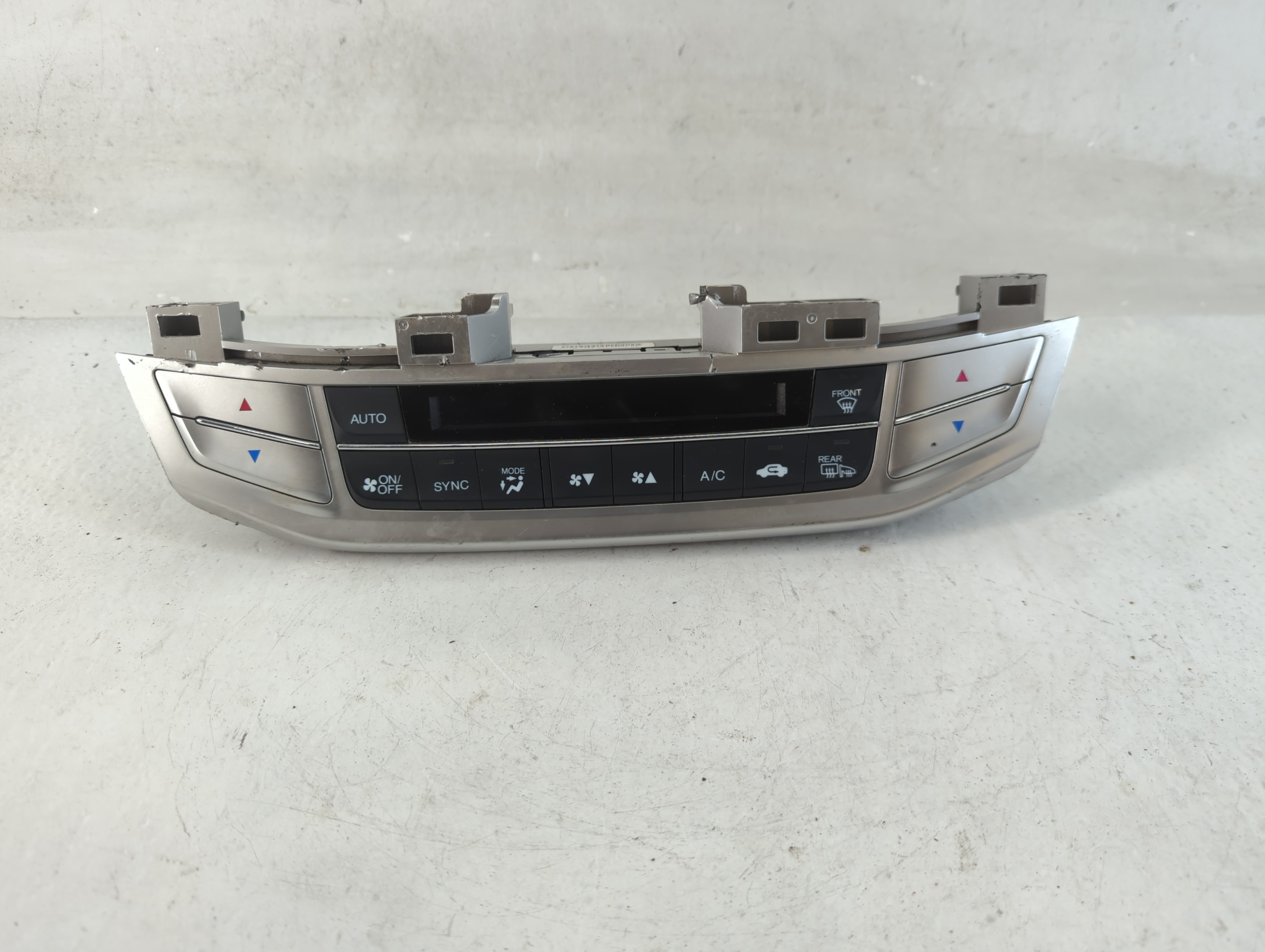 2013-2015 Honda Accord Ac Heater Climate Control 79600t2fa411m1 829346 - Oemusedautoparts1.com
